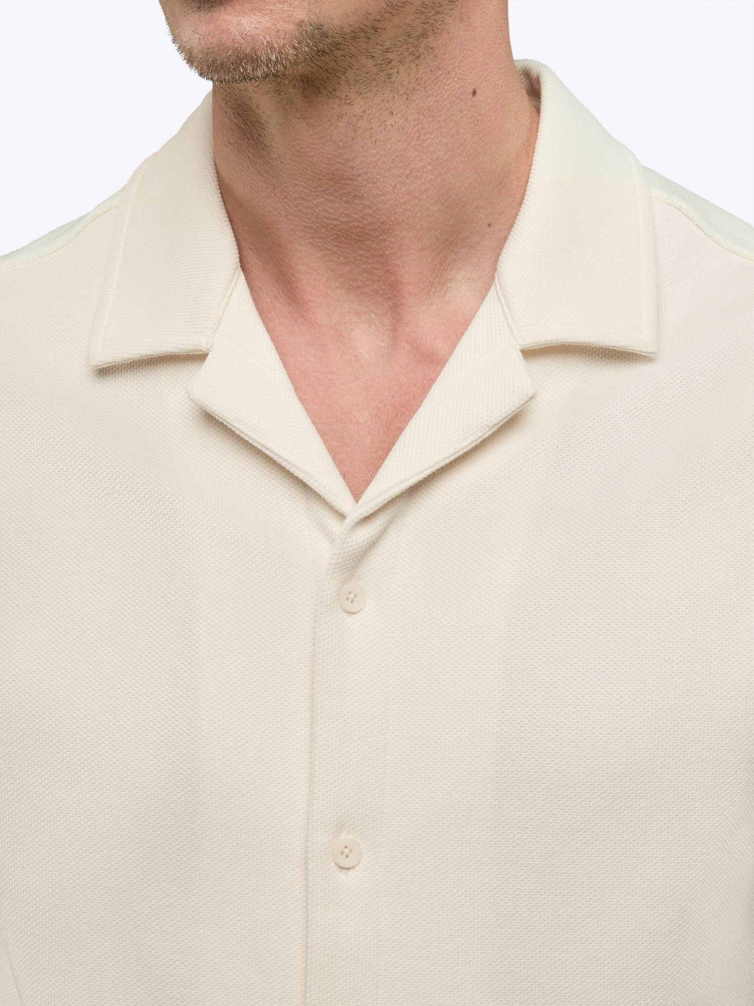 Mens | Elevate Pique Classic-Fit Button Up | Oat