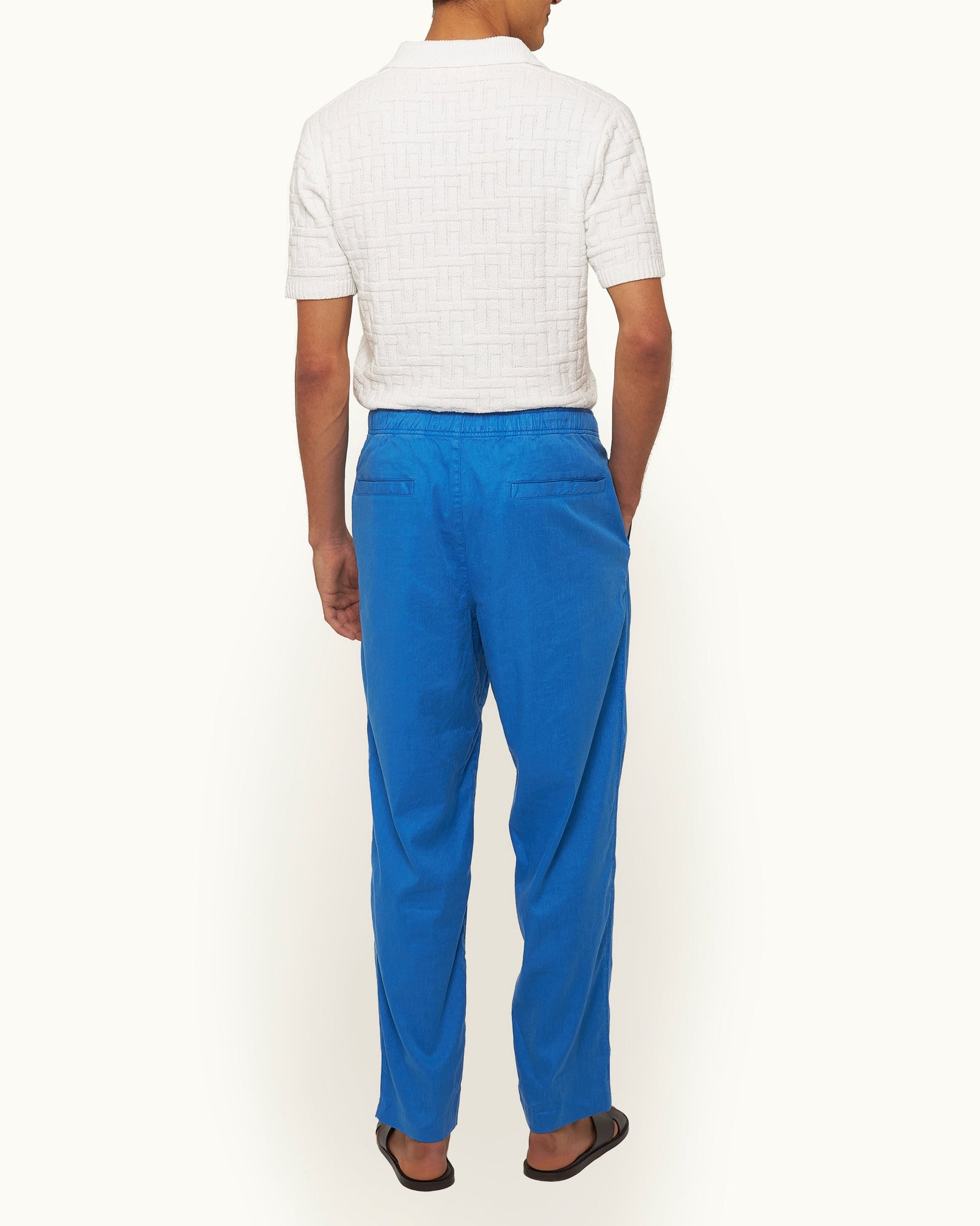 Men | Alex Garment Dye Trouser | Catalina Blue