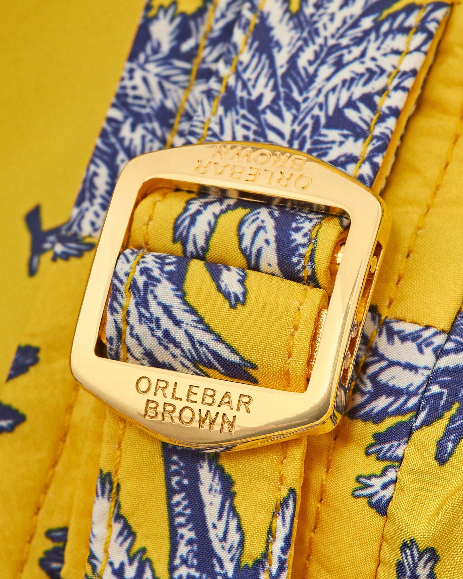 Bulldog Toucan Palm Repeat Mid-Length Swim Shorts | Toucan