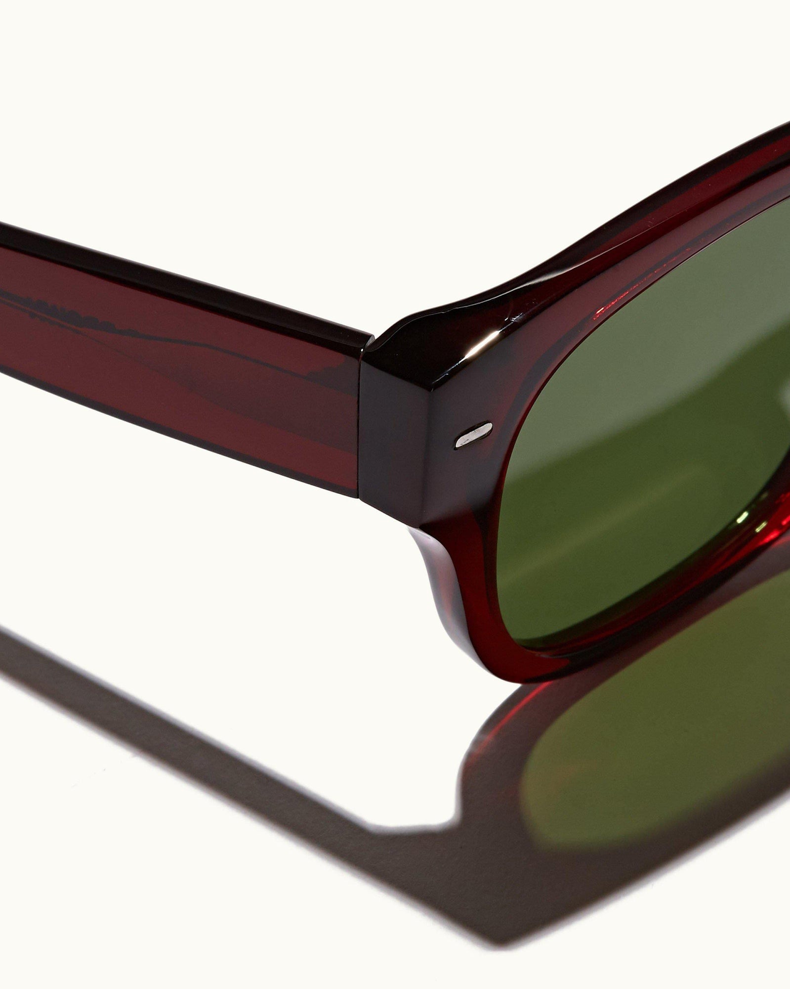 Nerano Burgundy D Frame Sunglasses | Burgundy