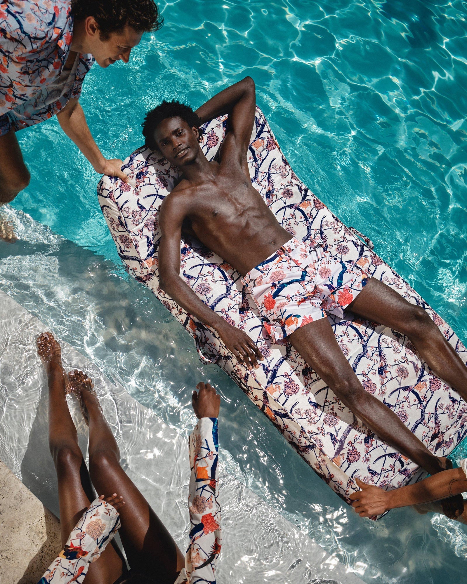 Setter Rose Flight Of Fantasy Shorter-Length Swim Shorts | Rose