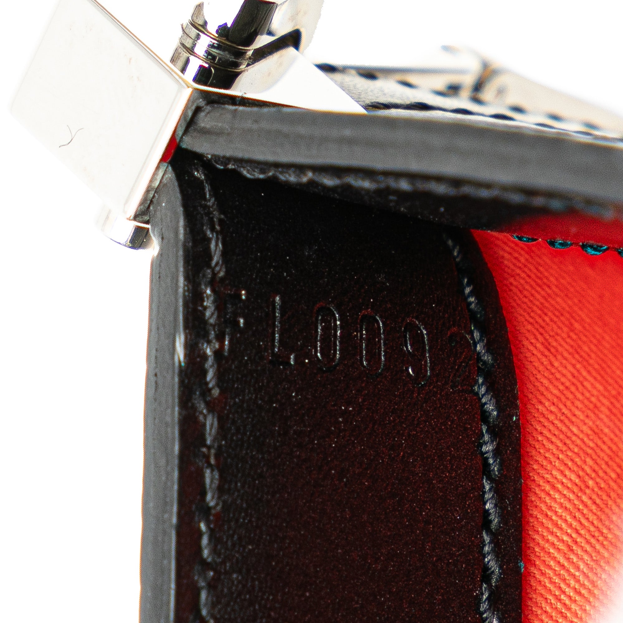 Louis Vuitton | Pre-Owned Epi Stretch Mojito | Black