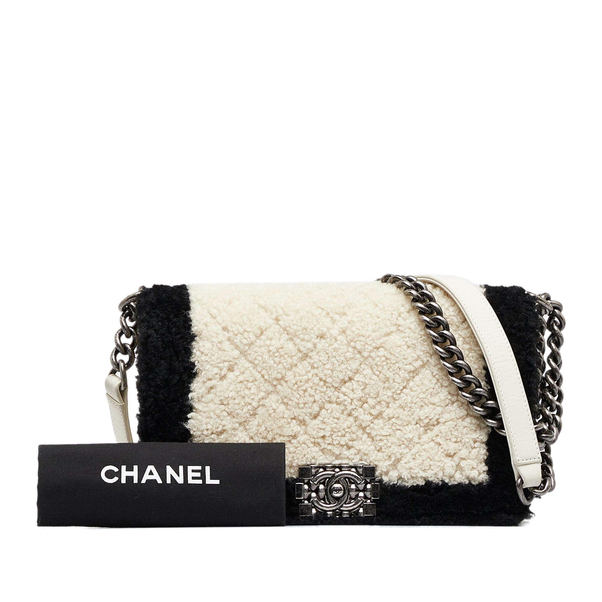 Chanel | Pre-Owned Old Medium Bicolor Shearling Boy Flap | White/Ivory