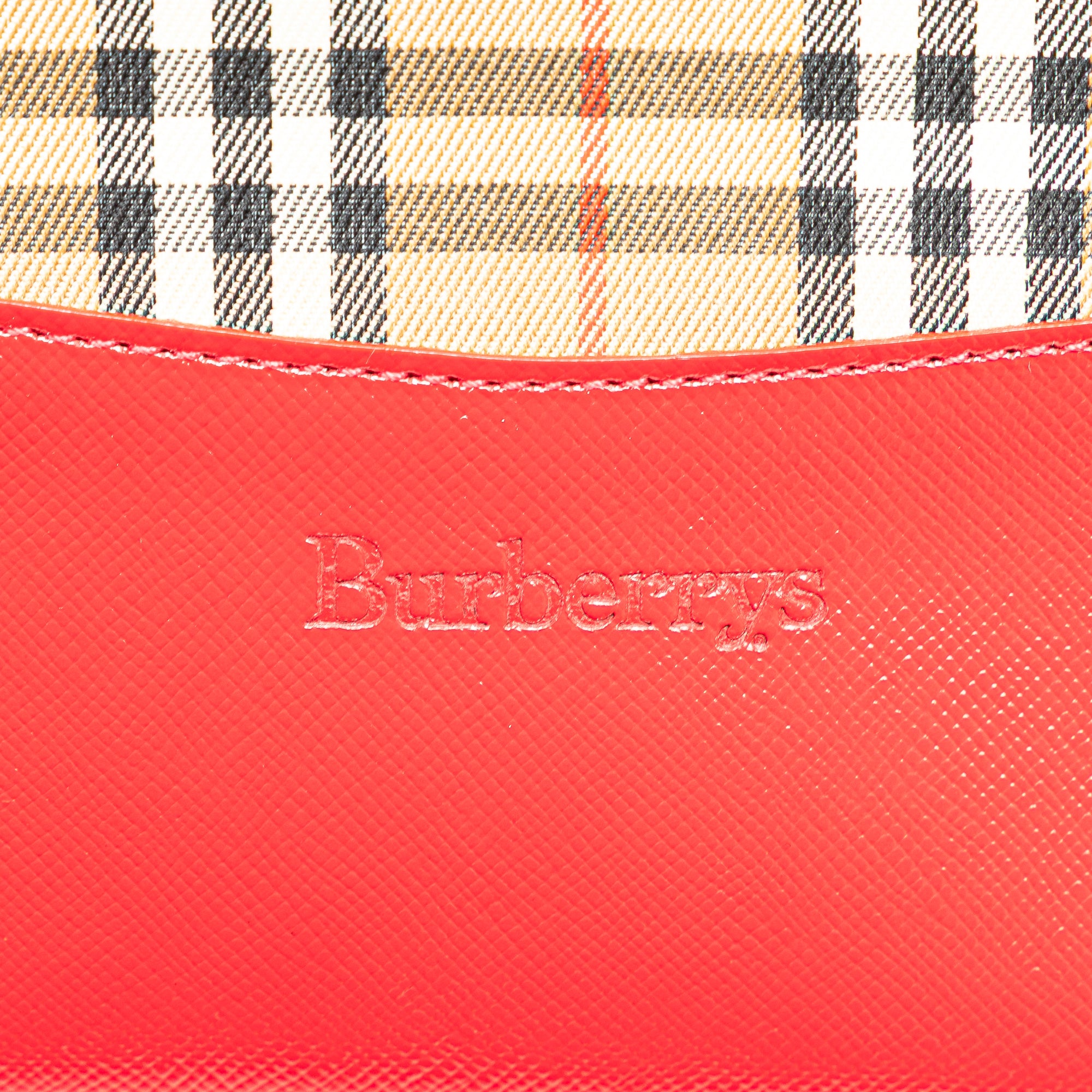 Burberry | Pre-Owned Haymarket Check Canvas Tote | Brown/Beige