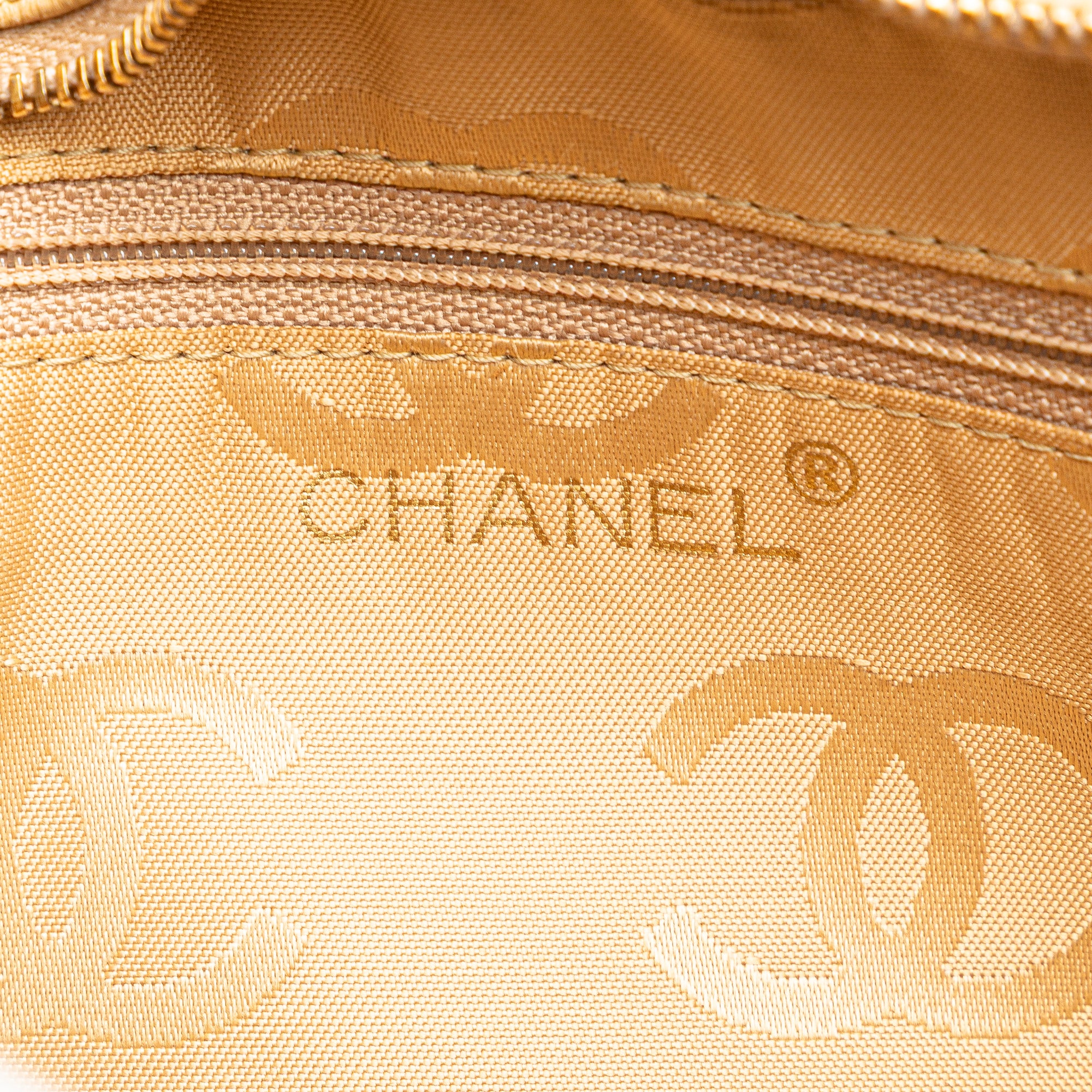 Chanel | Pre-Owned CC Chevron Quilted Lambskin Chain Shoulder Bag | Brown/Beige