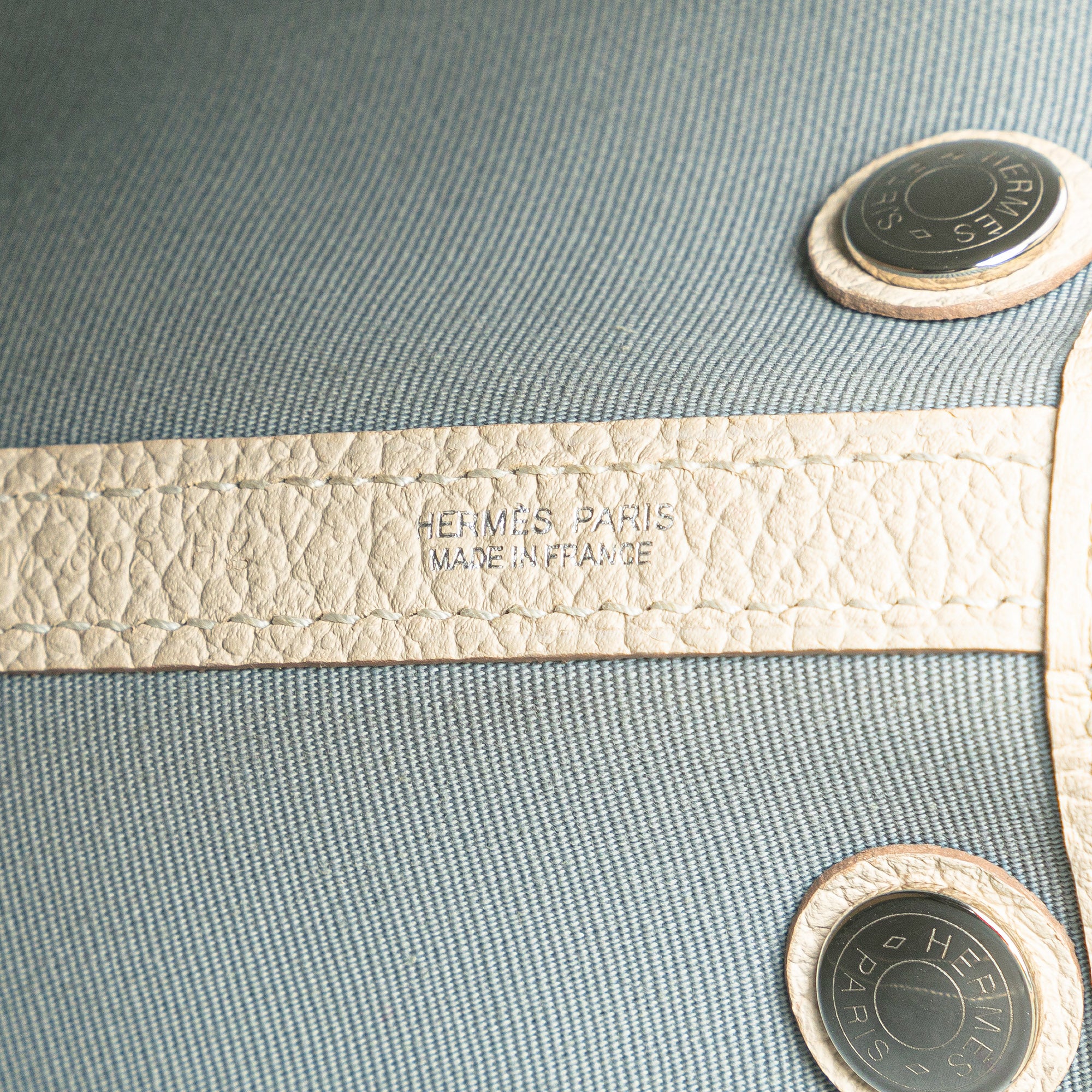 Hermes | Pre-Owned Toile and Negonda Garden Party 30 | Blue/Light Blue