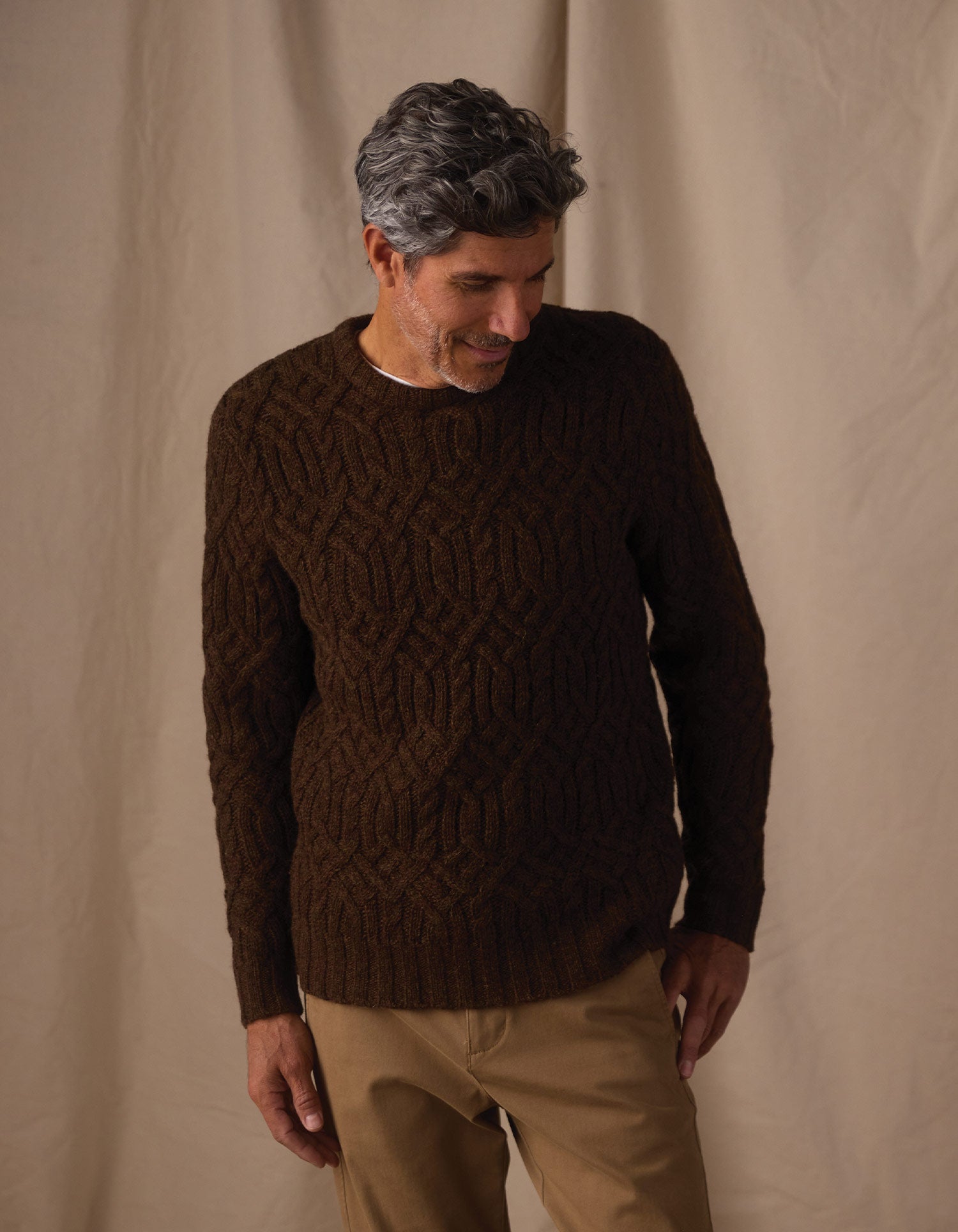 Men | Trellis Cable Pullover | Dark Brown