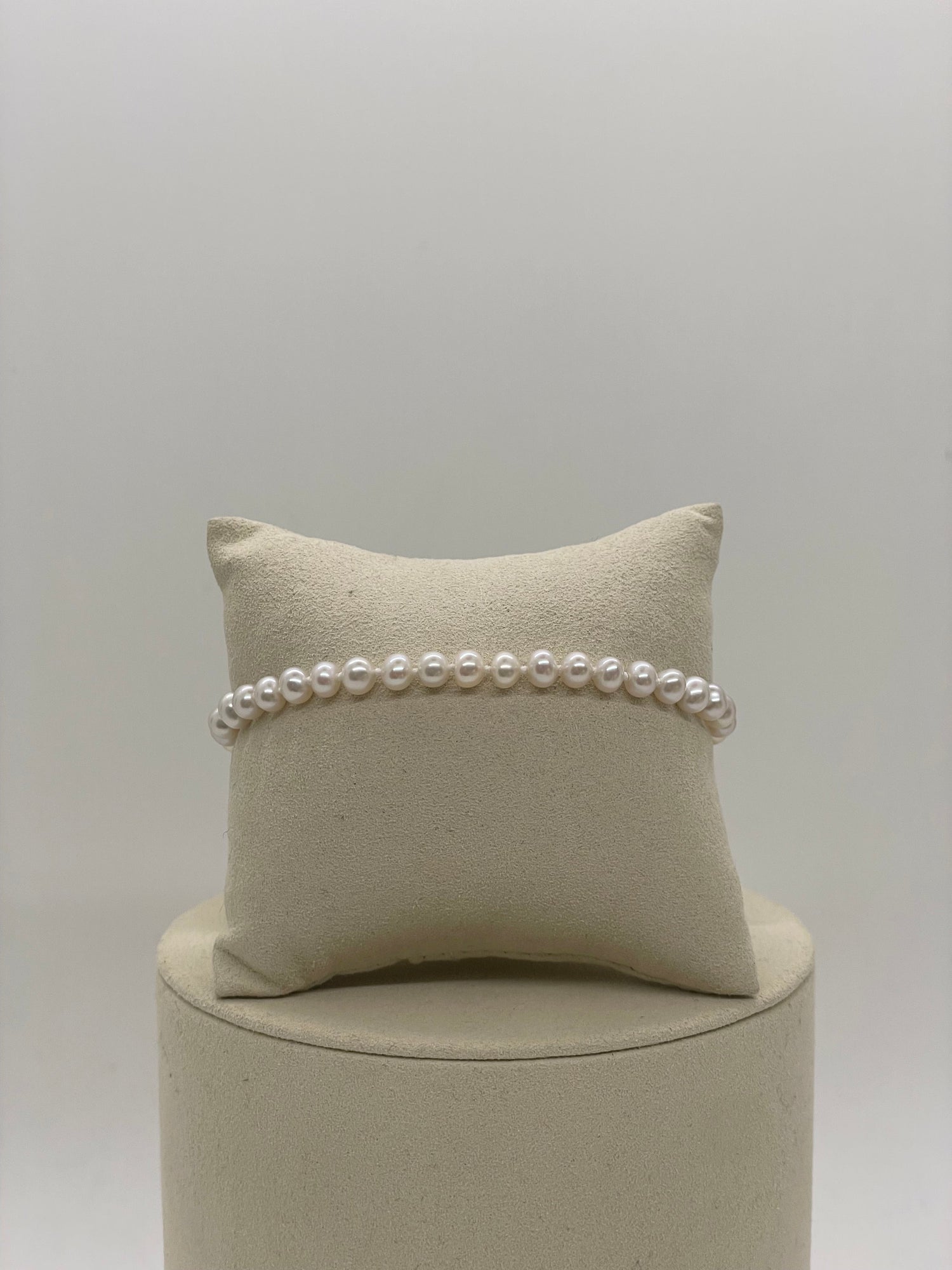 Pearl Bracelet