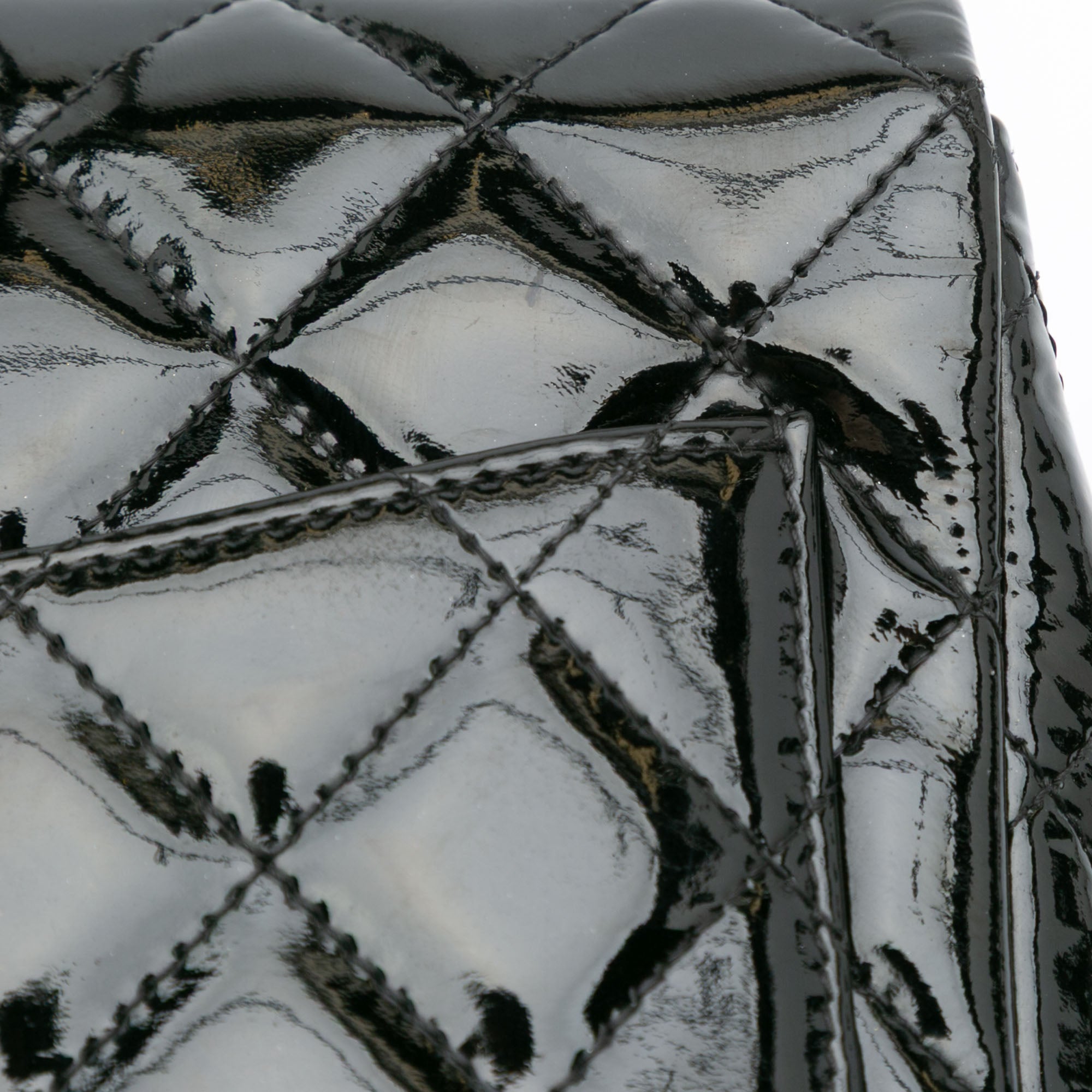 Chanel | Pre-Owned Mini Square Classic Patent Single Flap - I | Black