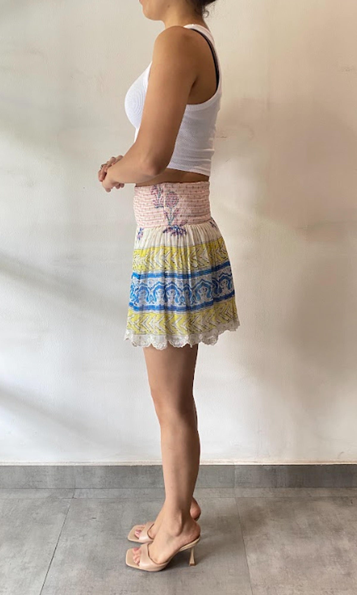 Womens | Inv Viscose Georgtte Gold Dobby Short Skirt | White Multi