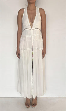 Rococo Sand | Inv Viscose Georgtte Deep V-Neck Sleeveless Maxi Dress | White