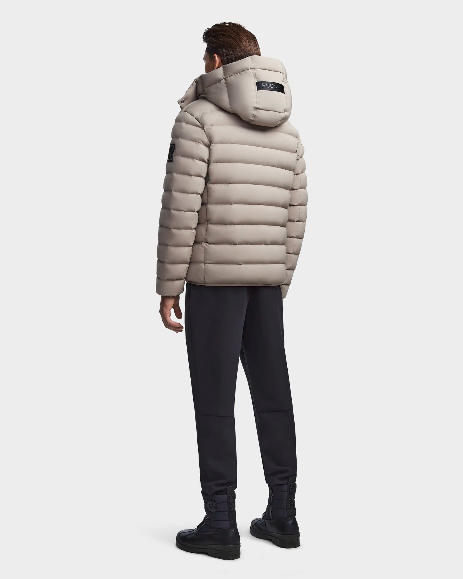 Men | NOAH Down Puffer | Cement