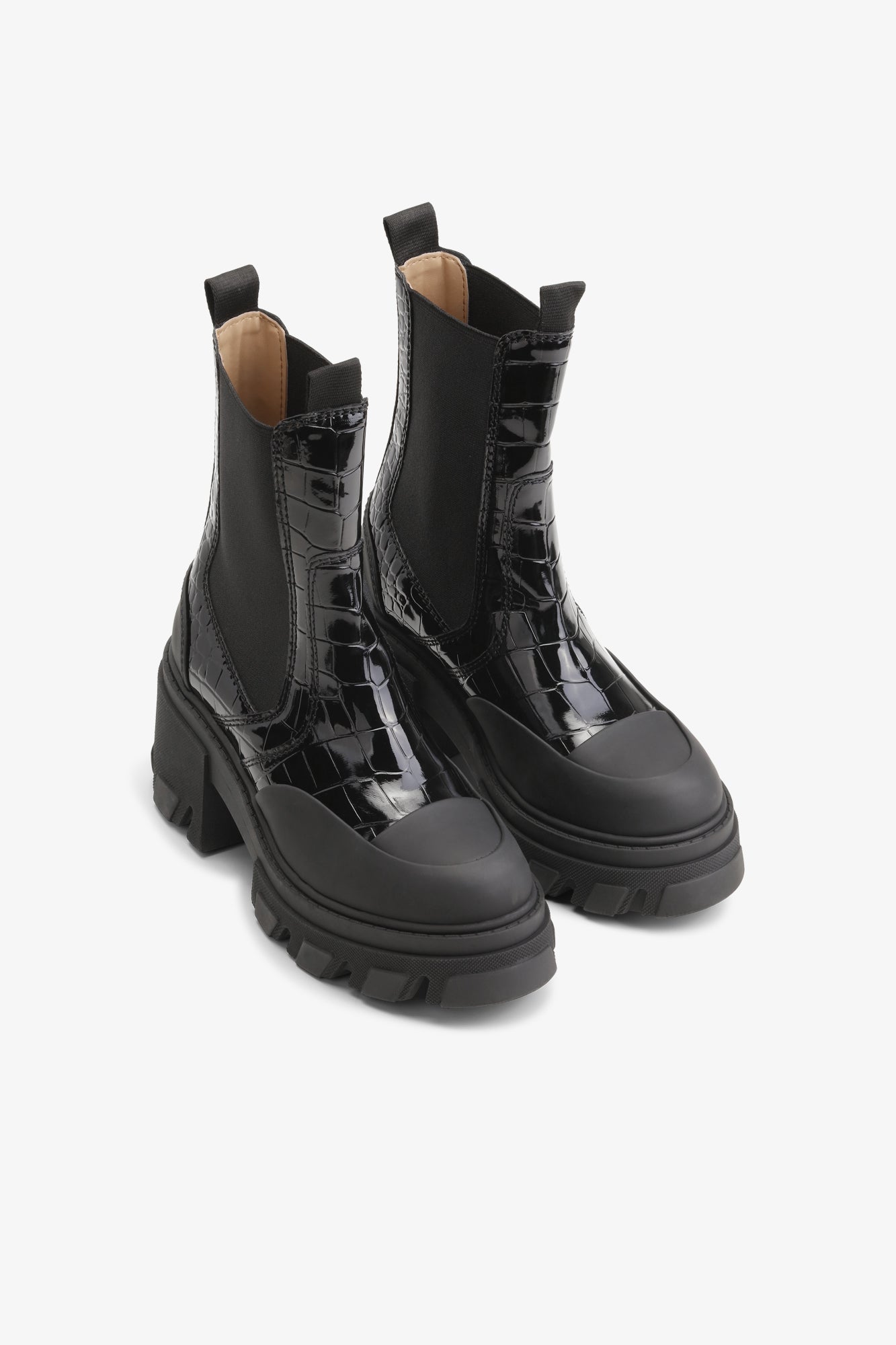 Cleated Heeled Mid Chelsea Boot Patent Croco | Black