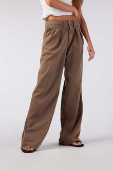 AMO Denim | Sheryl Trouser in Coffee