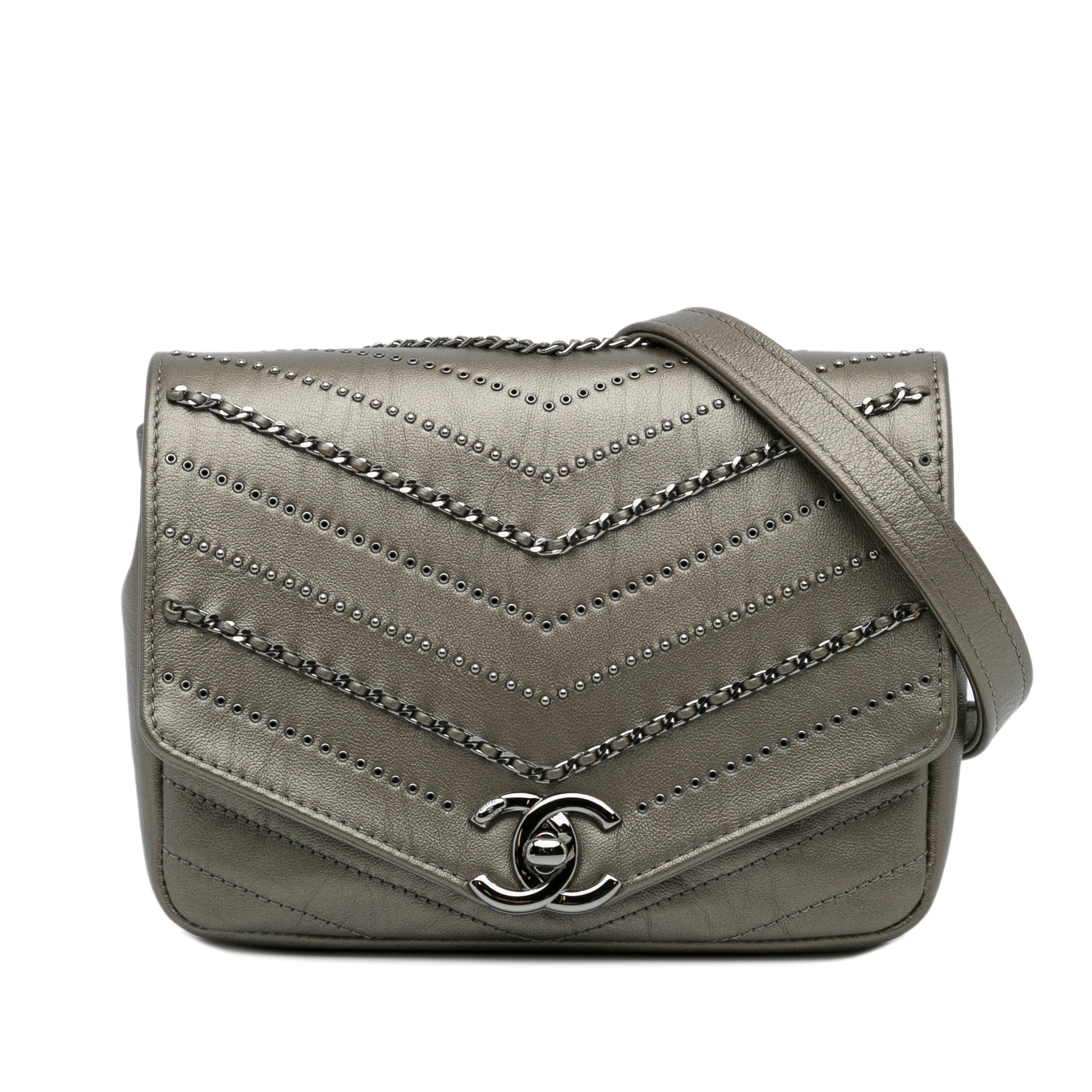 Chanel | Pre-Owned Small Chevron Data Center Envelope Flap Bag | Gold