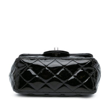 Chanel | Pre-Owned Mini Square Classic Patent Single Flap - II | Black