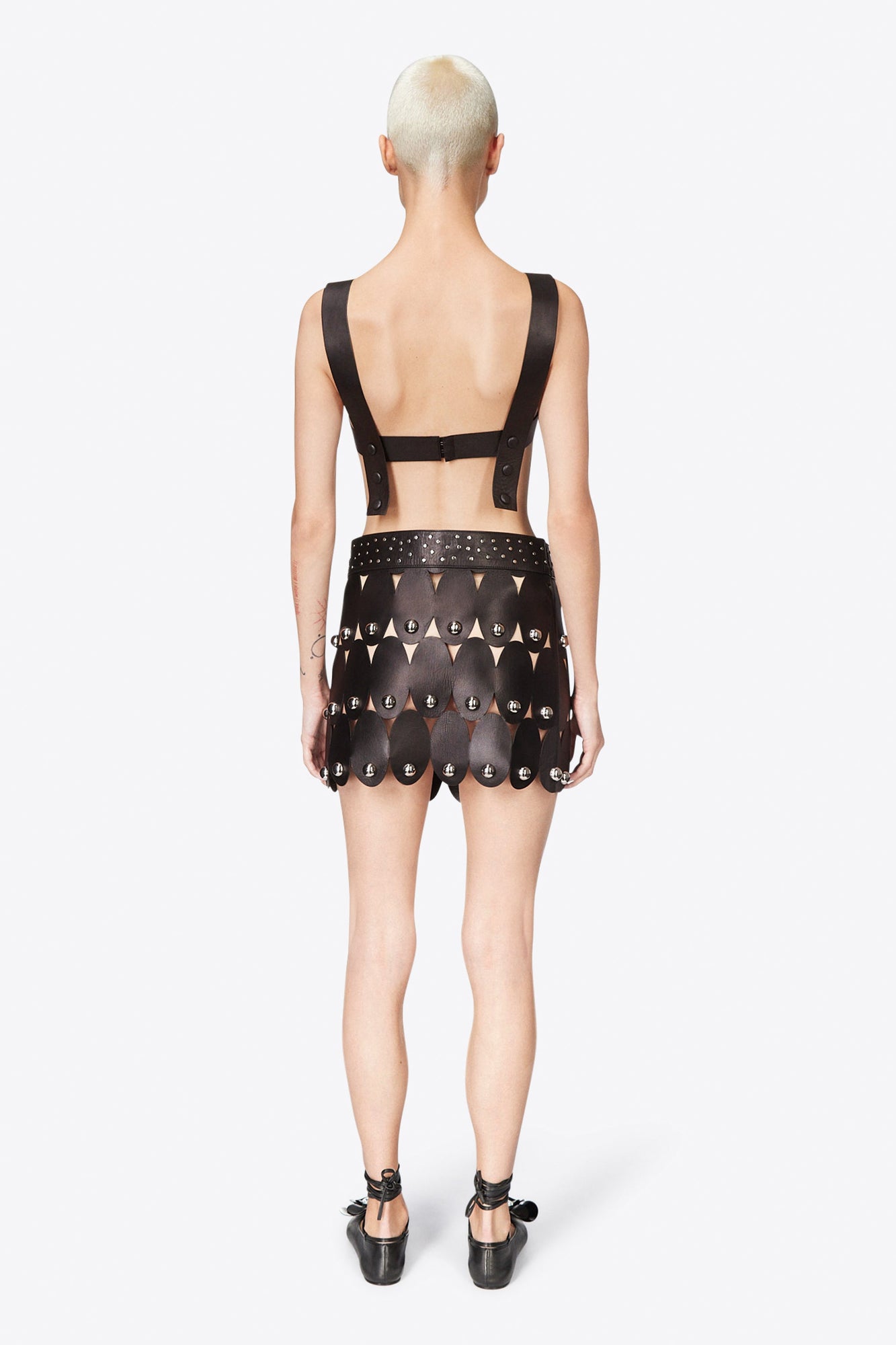 Studded Eye Leather Mini Skirt | Black