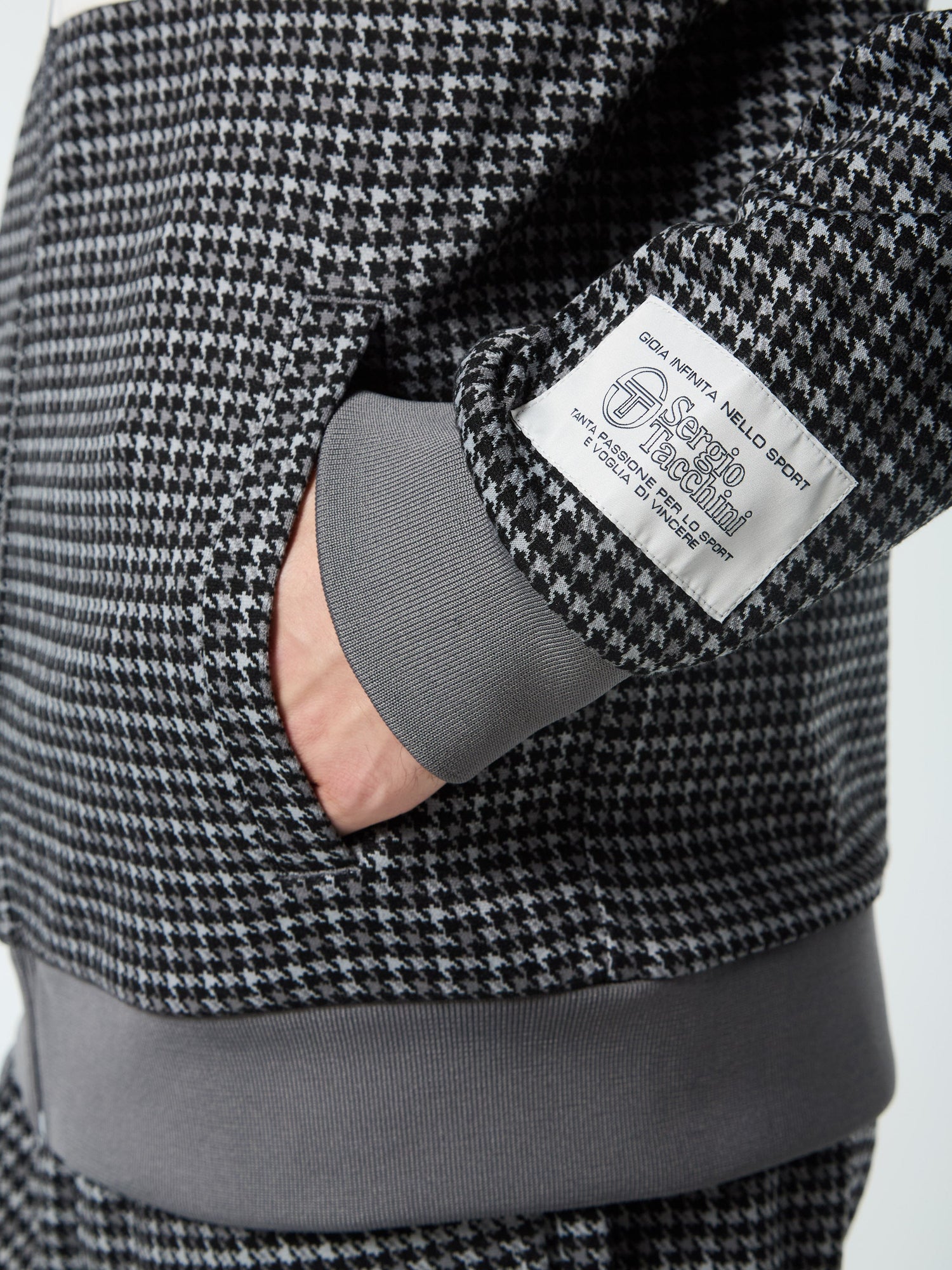 Men | Dallas Houndstooth Track Jacket | Black Beauty