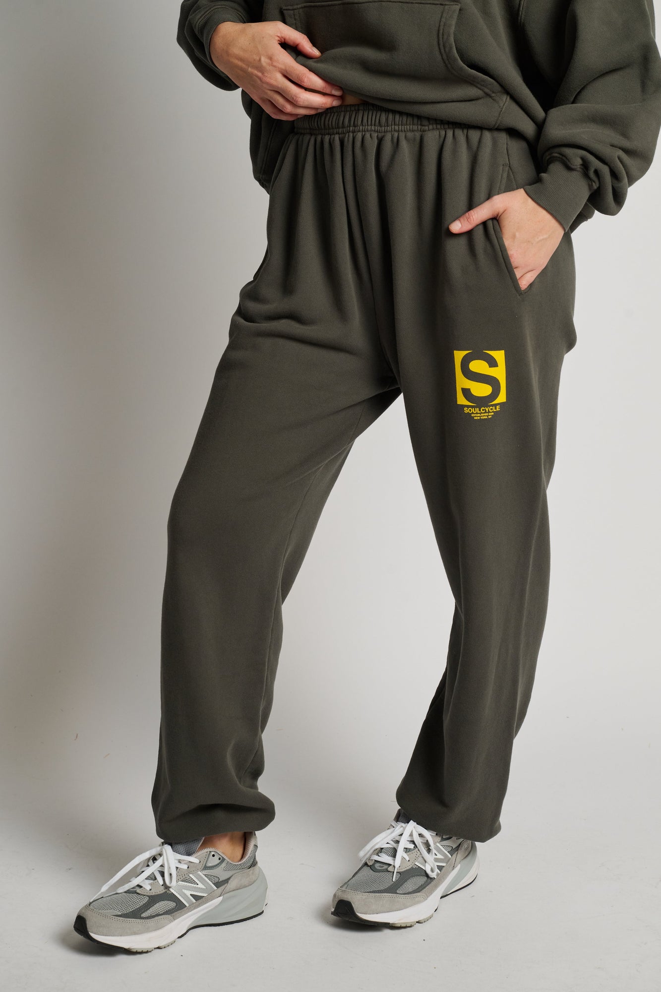 Women | Soul by SoulCycle | Dylan Sweatpant | Dark Grey