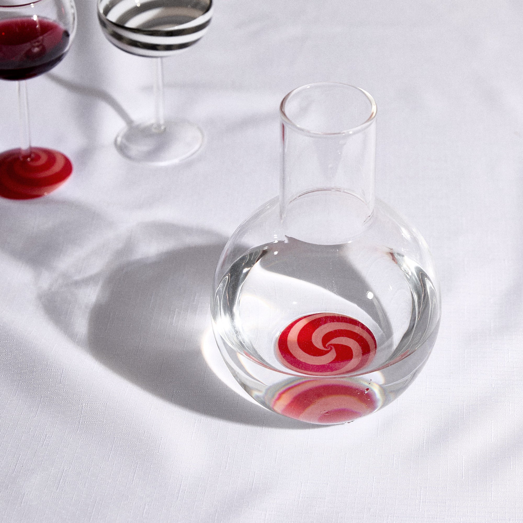 Swirl Carafe | Red/Pink