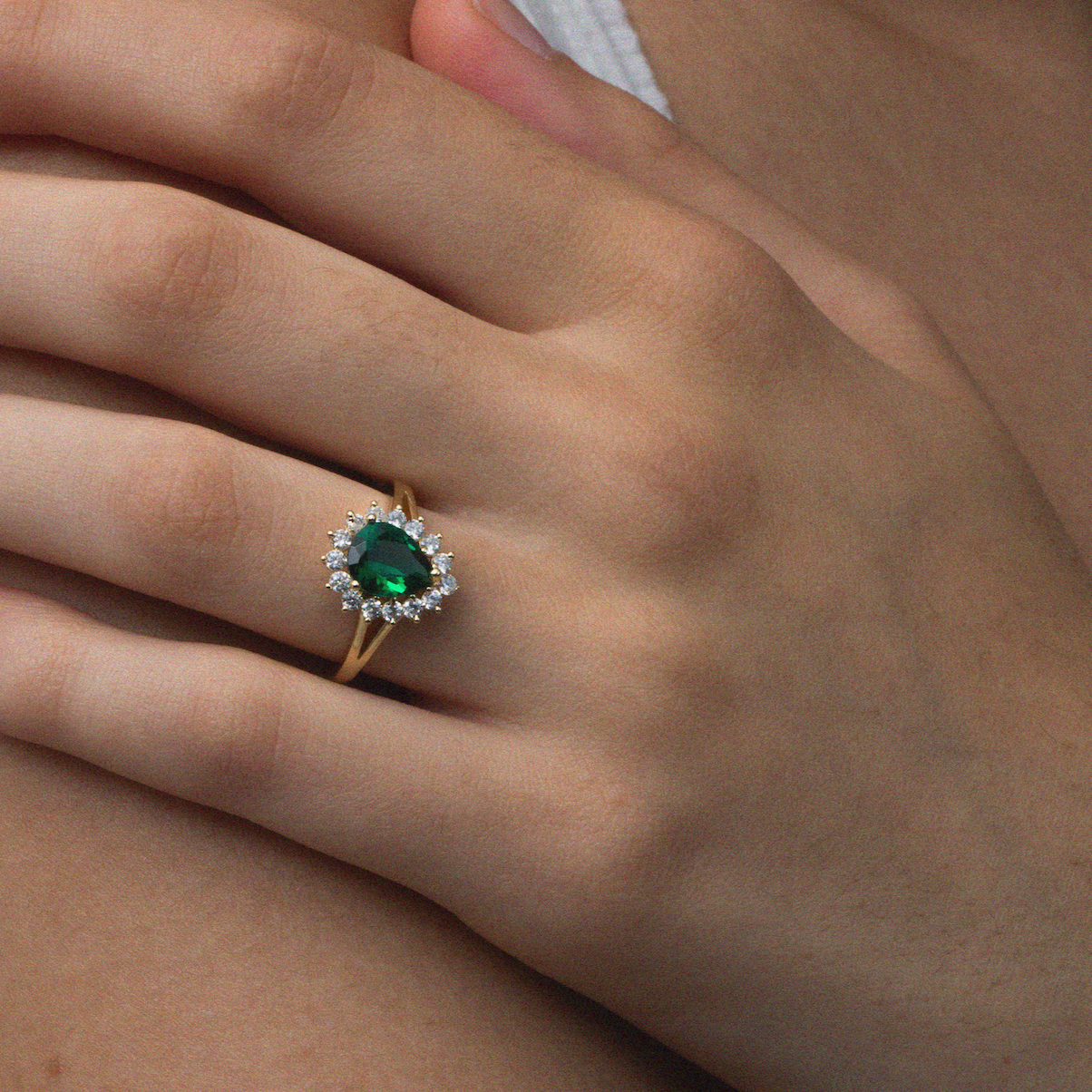 The Green Gemstone Heirloom Ring | 18KT Gold Vermeil