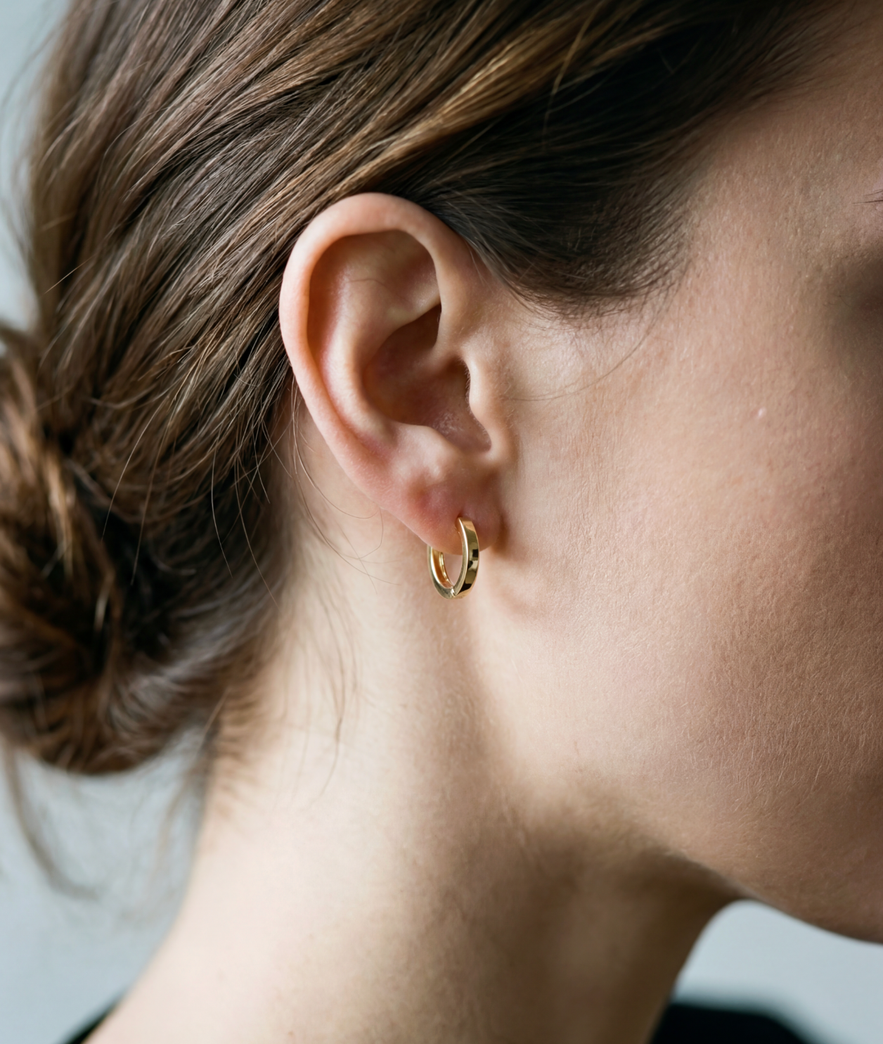 The Essential Huggie Hoops | Gold Vermeil