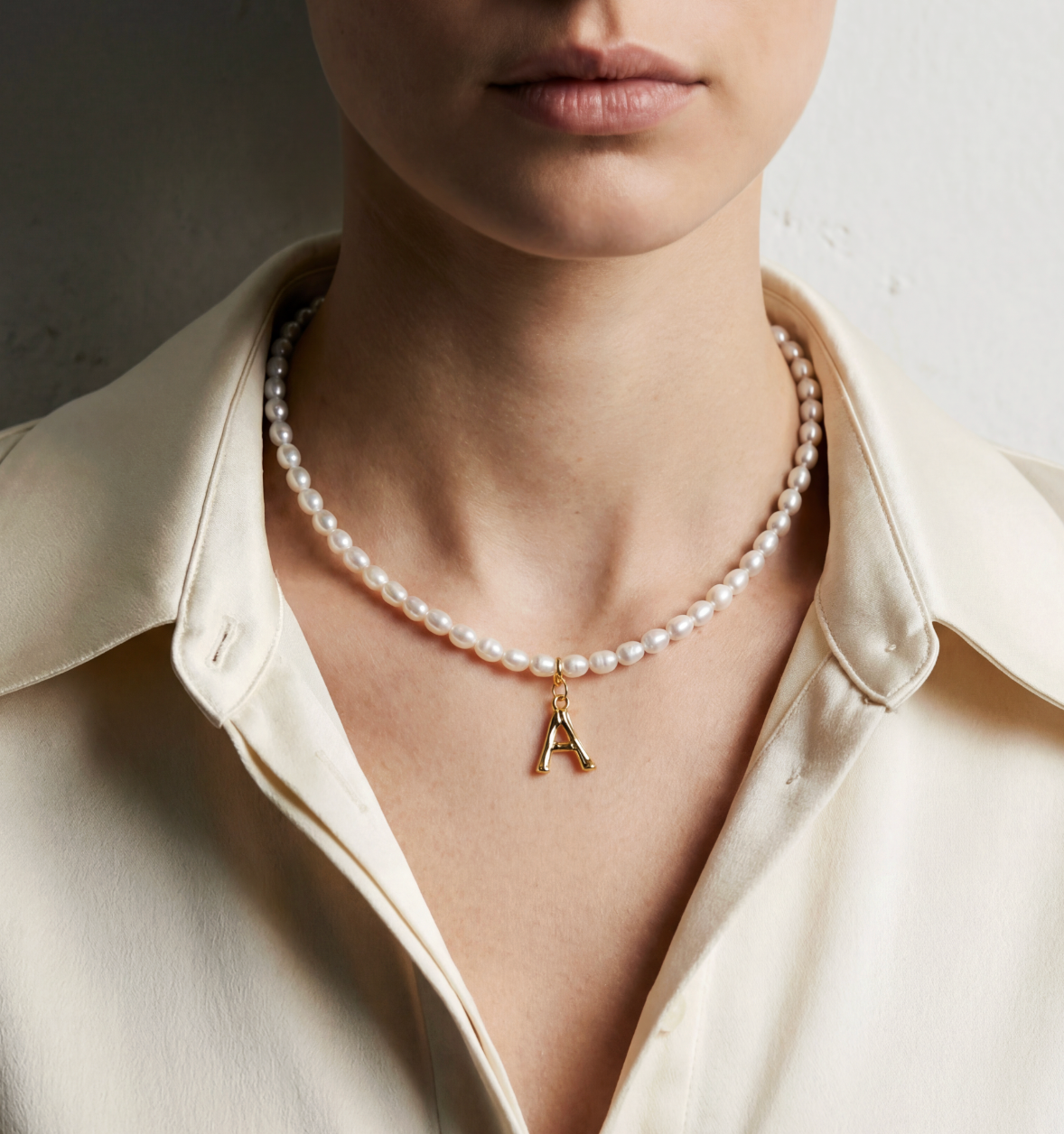 The Bamboo Pearl Initial Necklace | Gold