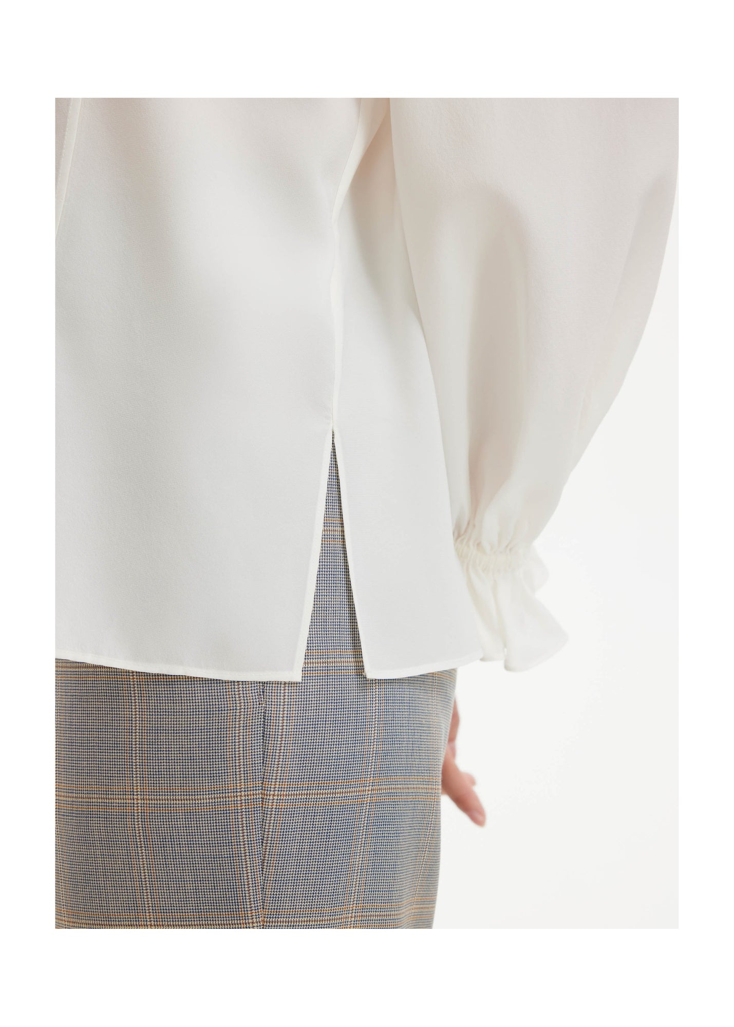 Silk Pleated Sleeve Shirt | White