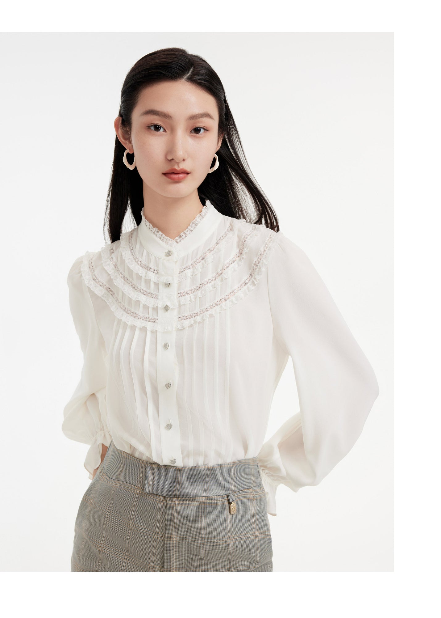 Silk Pleated Sleeve Shirt | White
