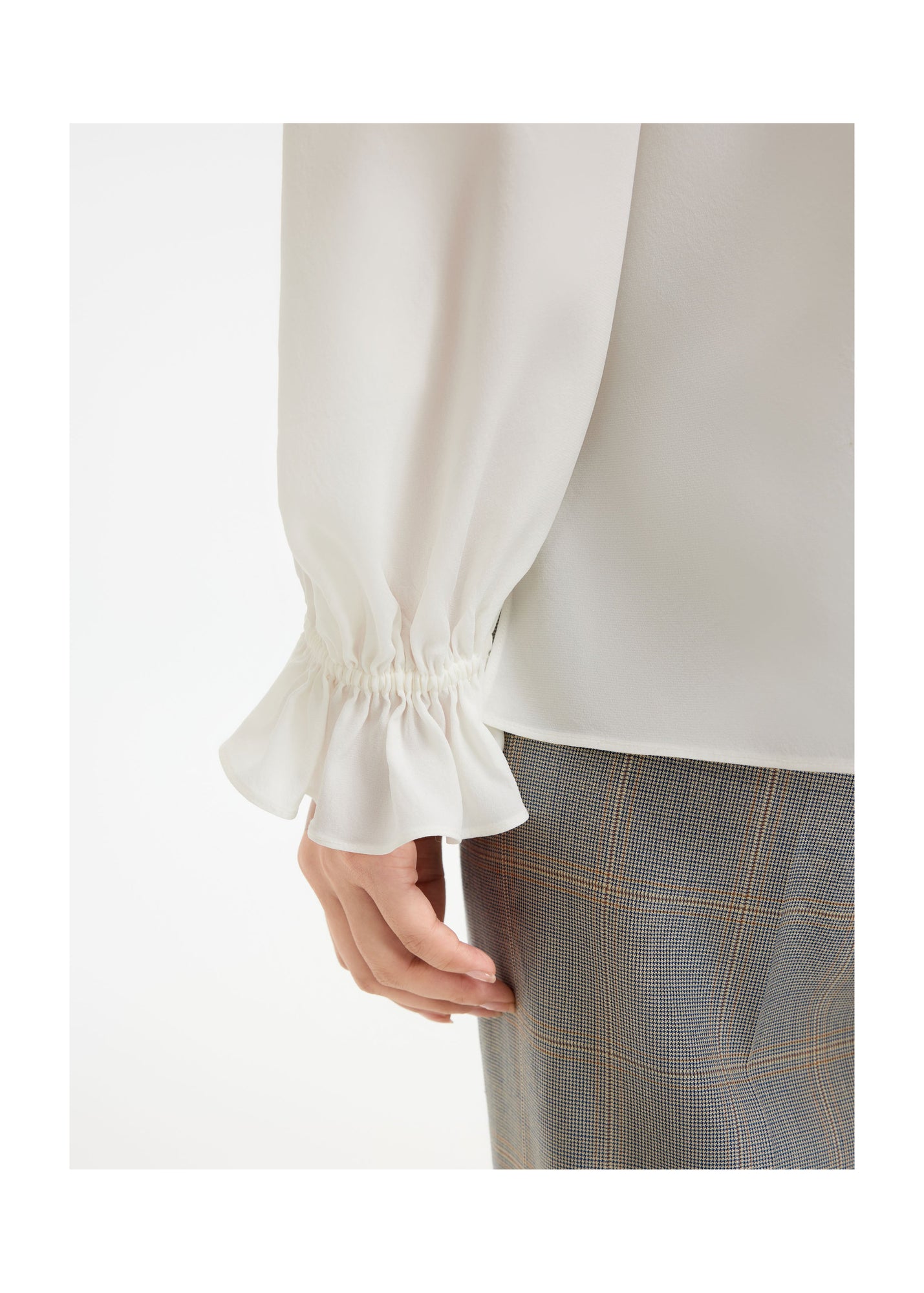 Silk Pleated Sleeve Shirt | White