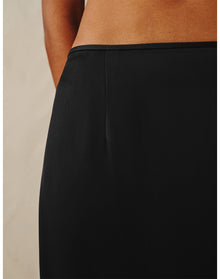 The Column Skirt | Black