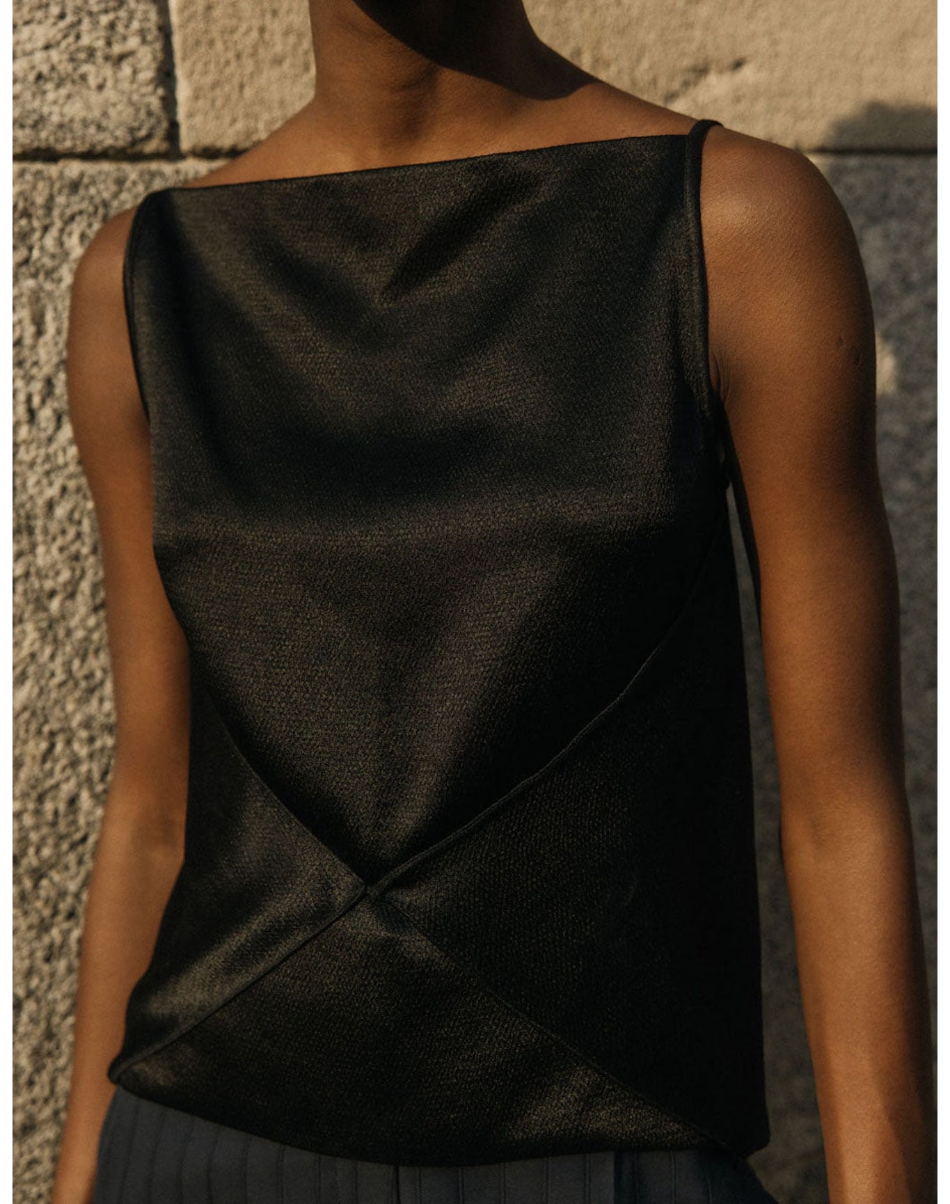 The Cowl Back Top | Black