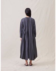 The Pleated Caftan | Charcoal