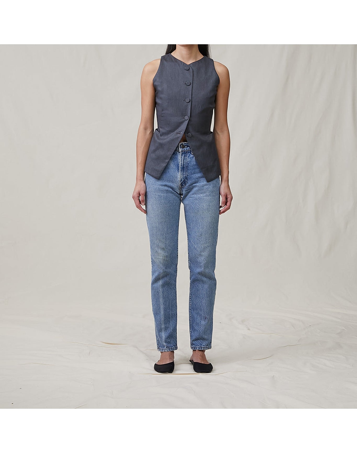 The Sculpted Vest | Charcoal