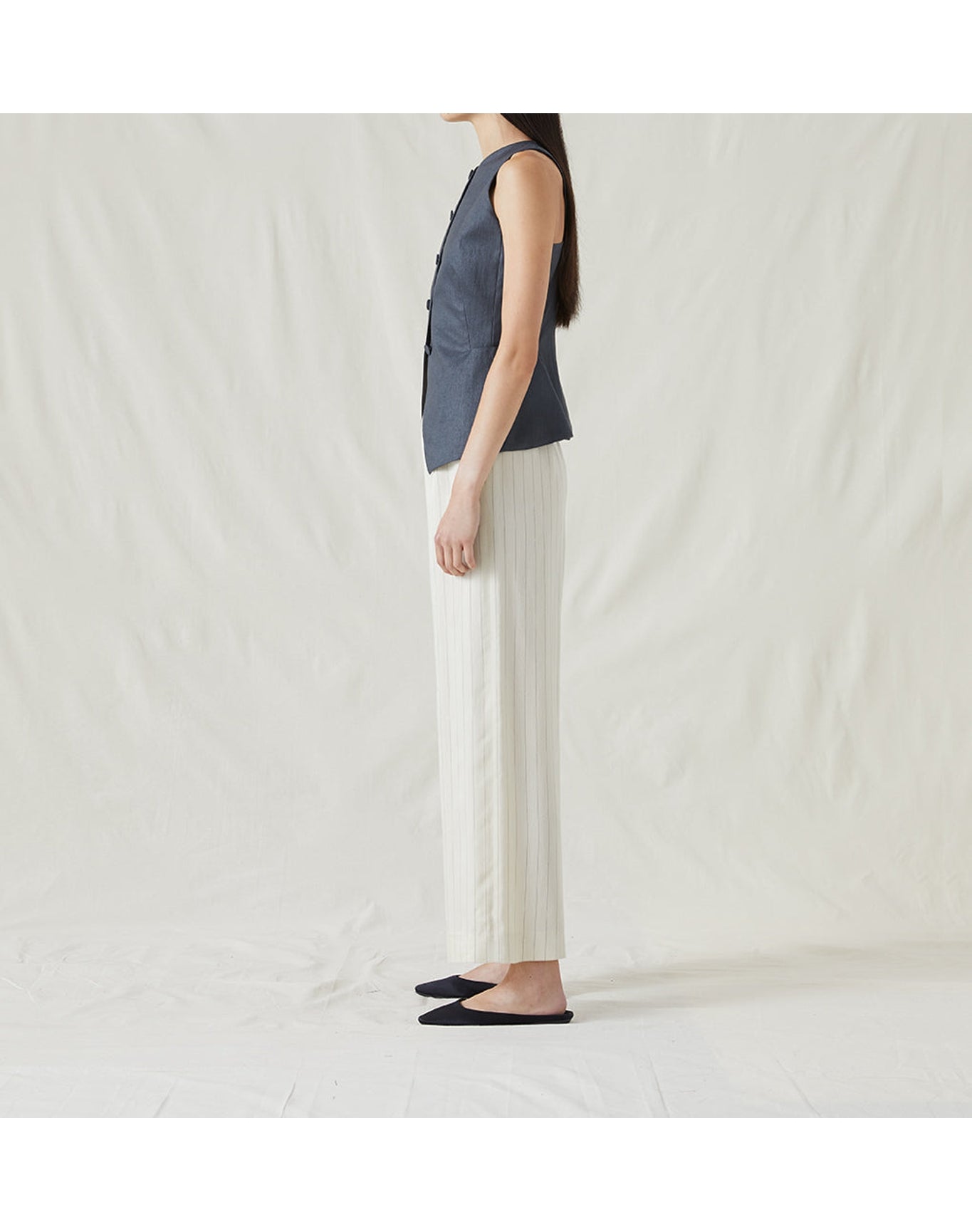 The Sculpted Vest | Charcoal