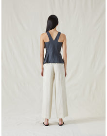 The Sculpted Vest | Charcoal