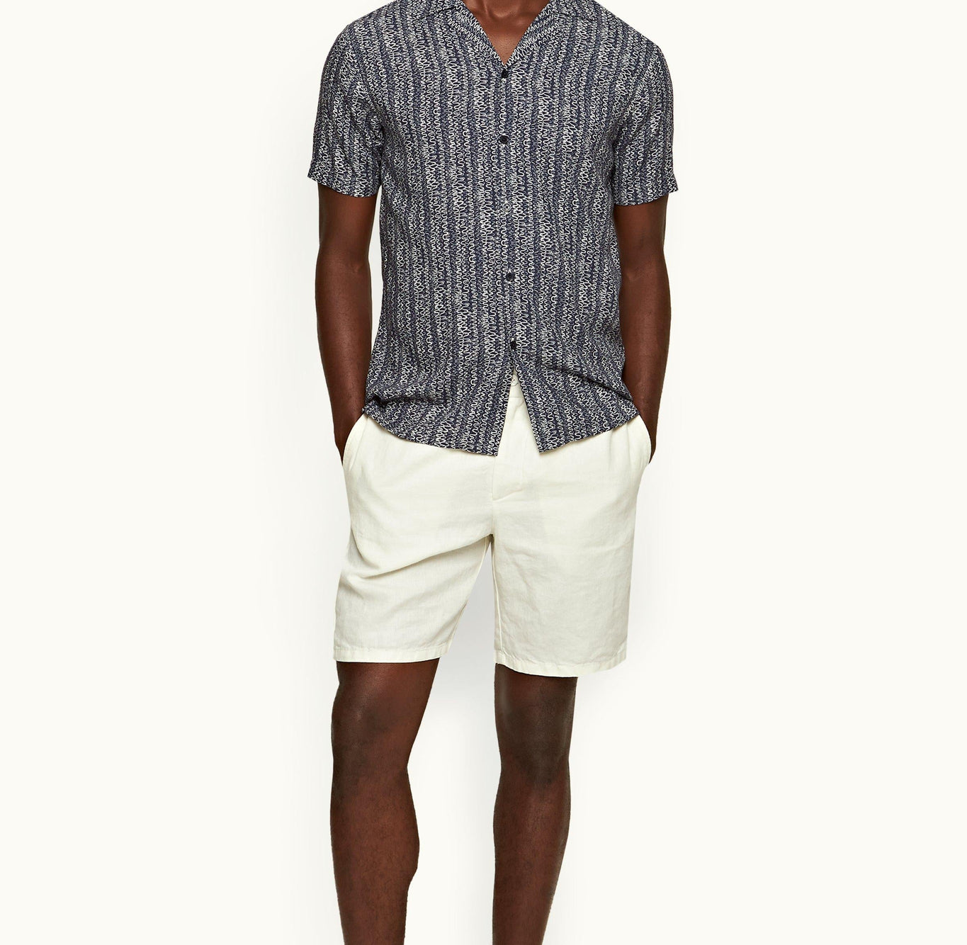Travis Wavie Capri Collar Shirt | Midnight Navy