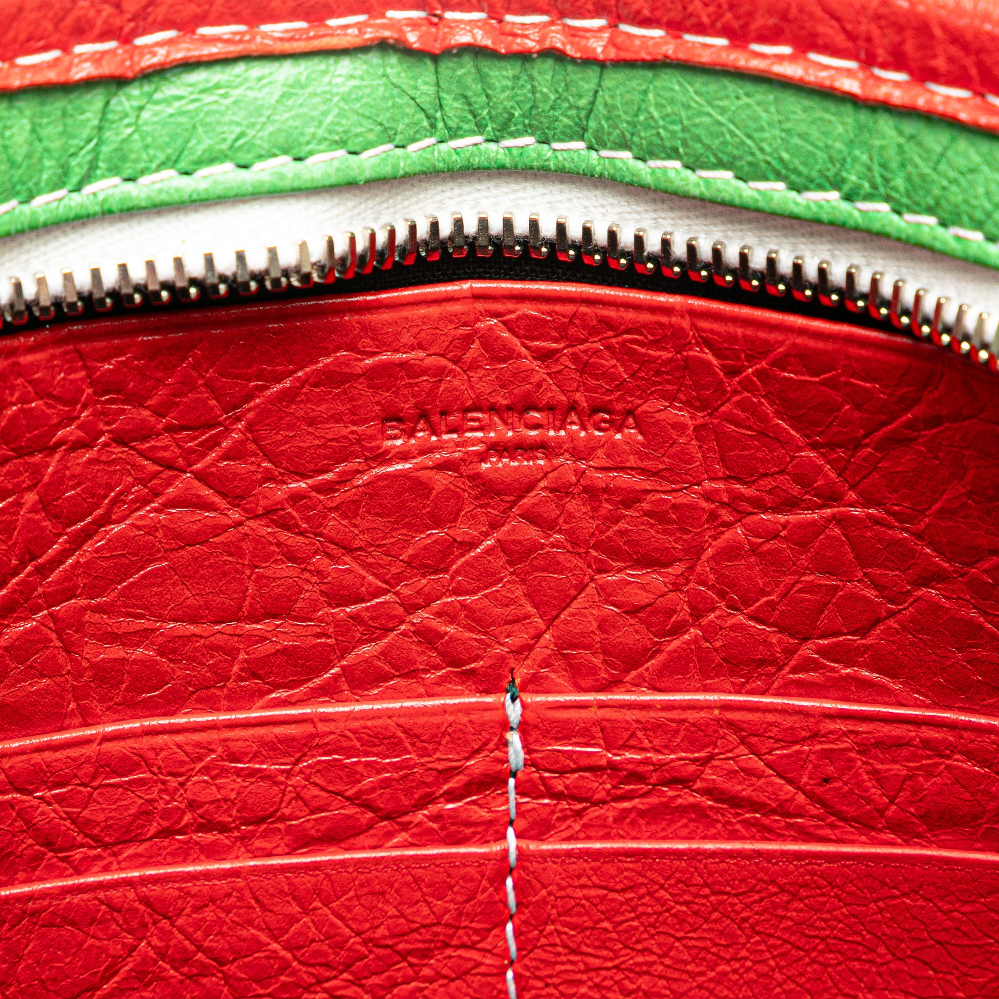 Balenciaga | Pre-Owned Lambskin Bazar Crossbody | Green