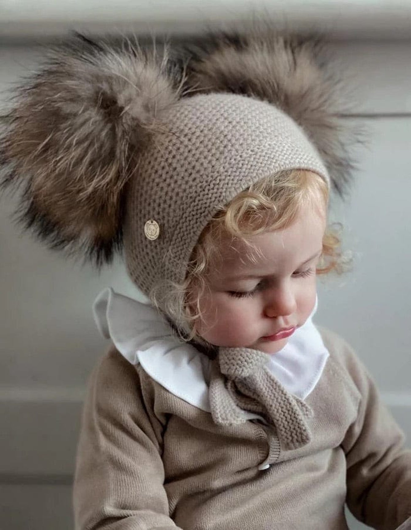 Unisex | Honeycomb Cashmere Bonnet with Poms | Beige