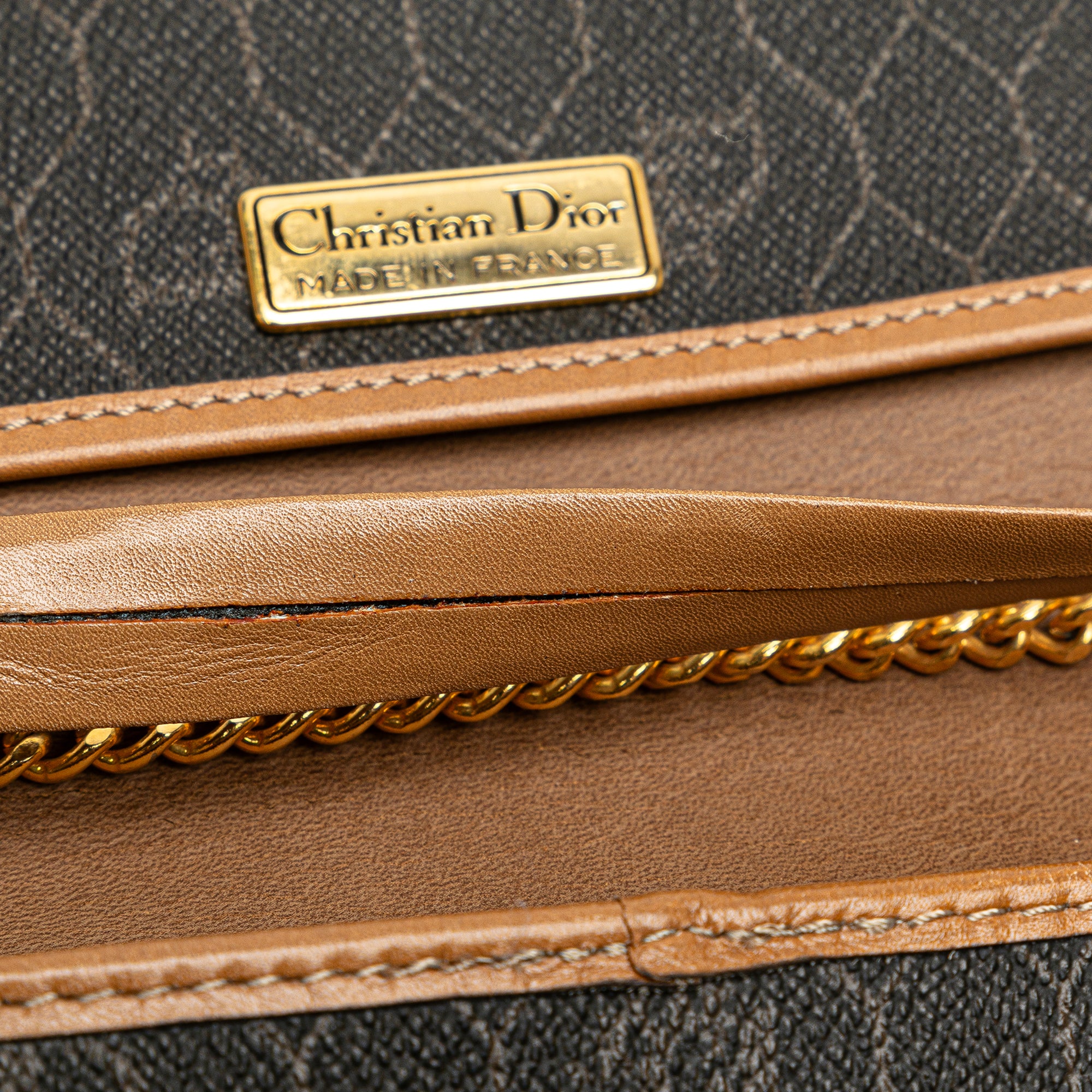 Dior | Pre-Owned Honeycomb Chain Crossbody | Black