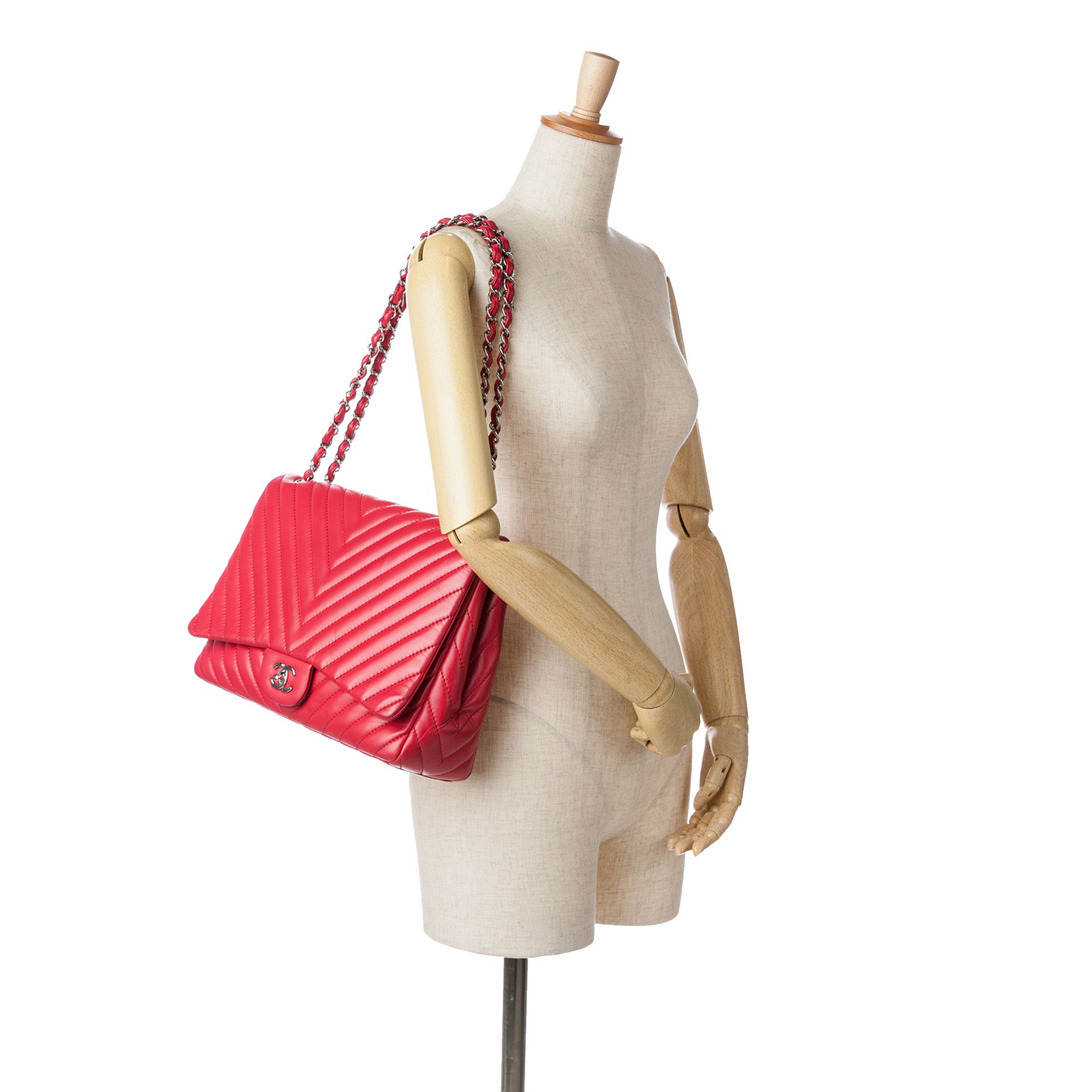 Chanel | Pre-Owned Maxi Classic Chevron Lambskin Single Flap | Pink/Dark Pink