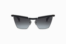 Womens | Victoire Sunglass | Matte Black - Silver - Black | Dark Grey Gradient