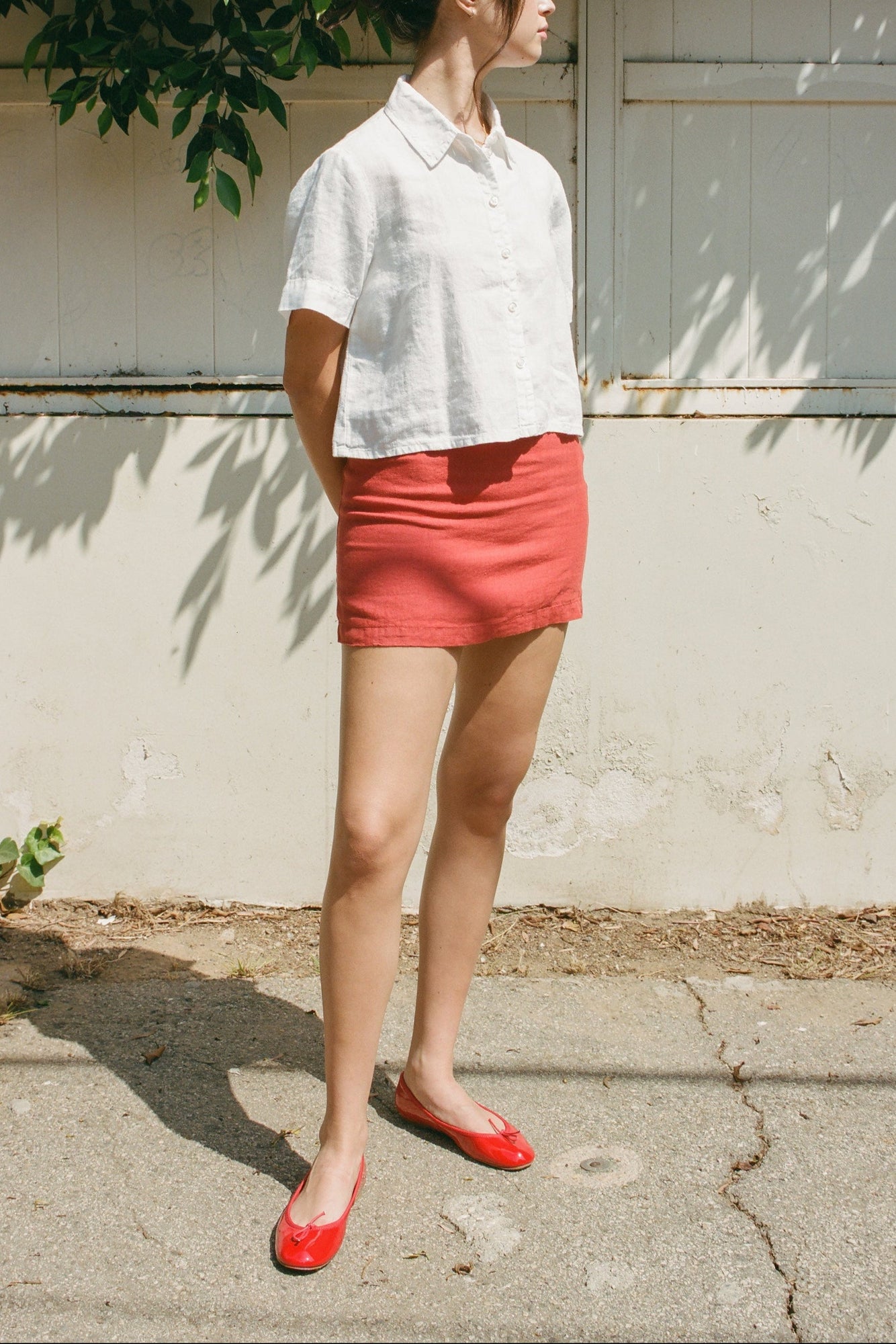 Ines Linen Mini Skirt | Apple-Red