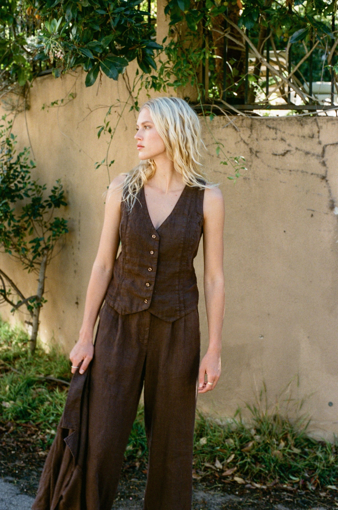 Violette Vest | Chestnut