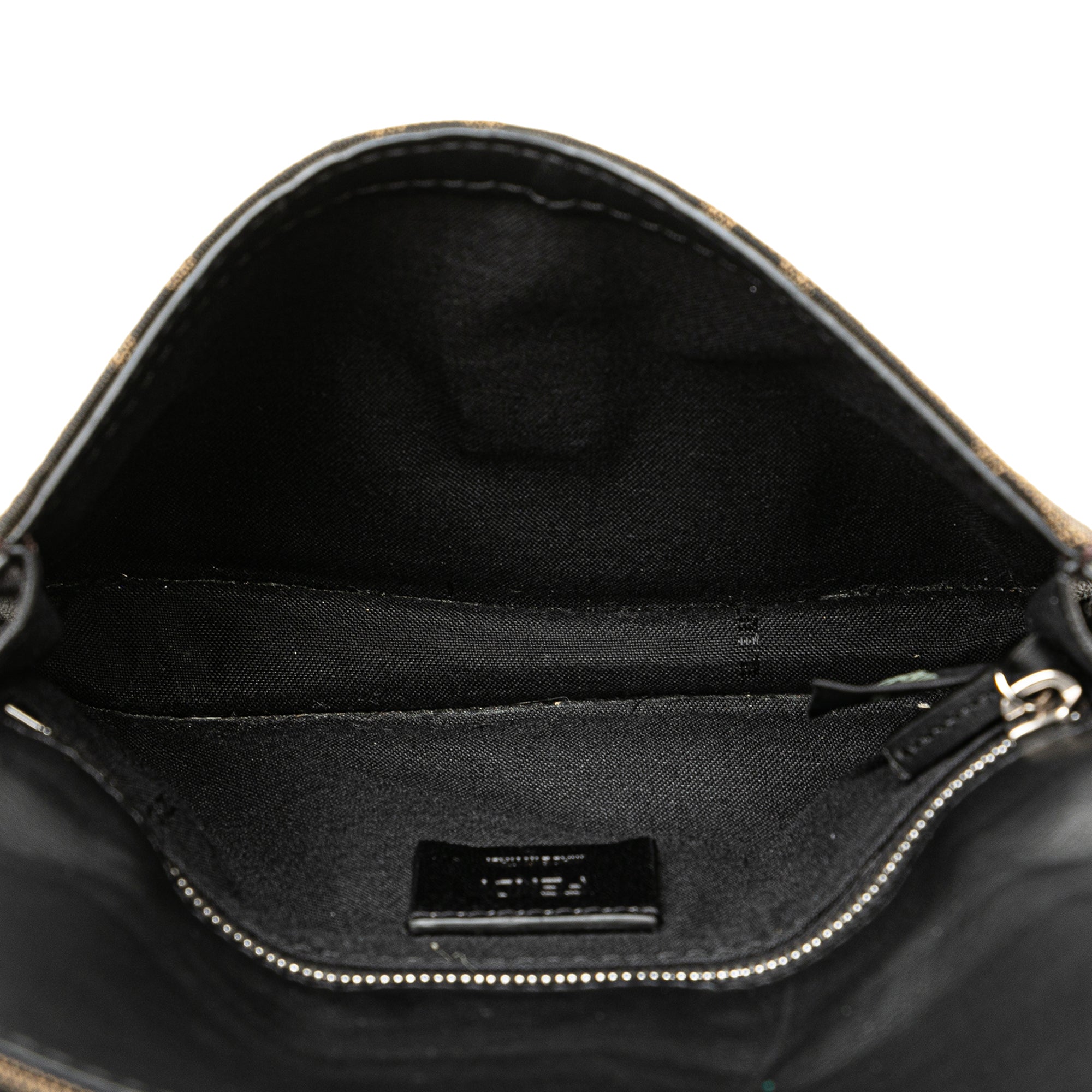 Fendi | Pre-Owned Zucca Canvas Convertible Belt Bag | Brown