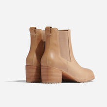 Womens | Ana Go-To Heeled Chelsea Boot | Almond