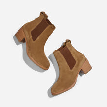 Womens | Ana Go-To Heeled Chelsea Boot | Taupe Suede