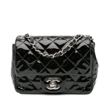 Chanel | Pre-Owned Mini Square Classic Patent Single Flap - IV | Black