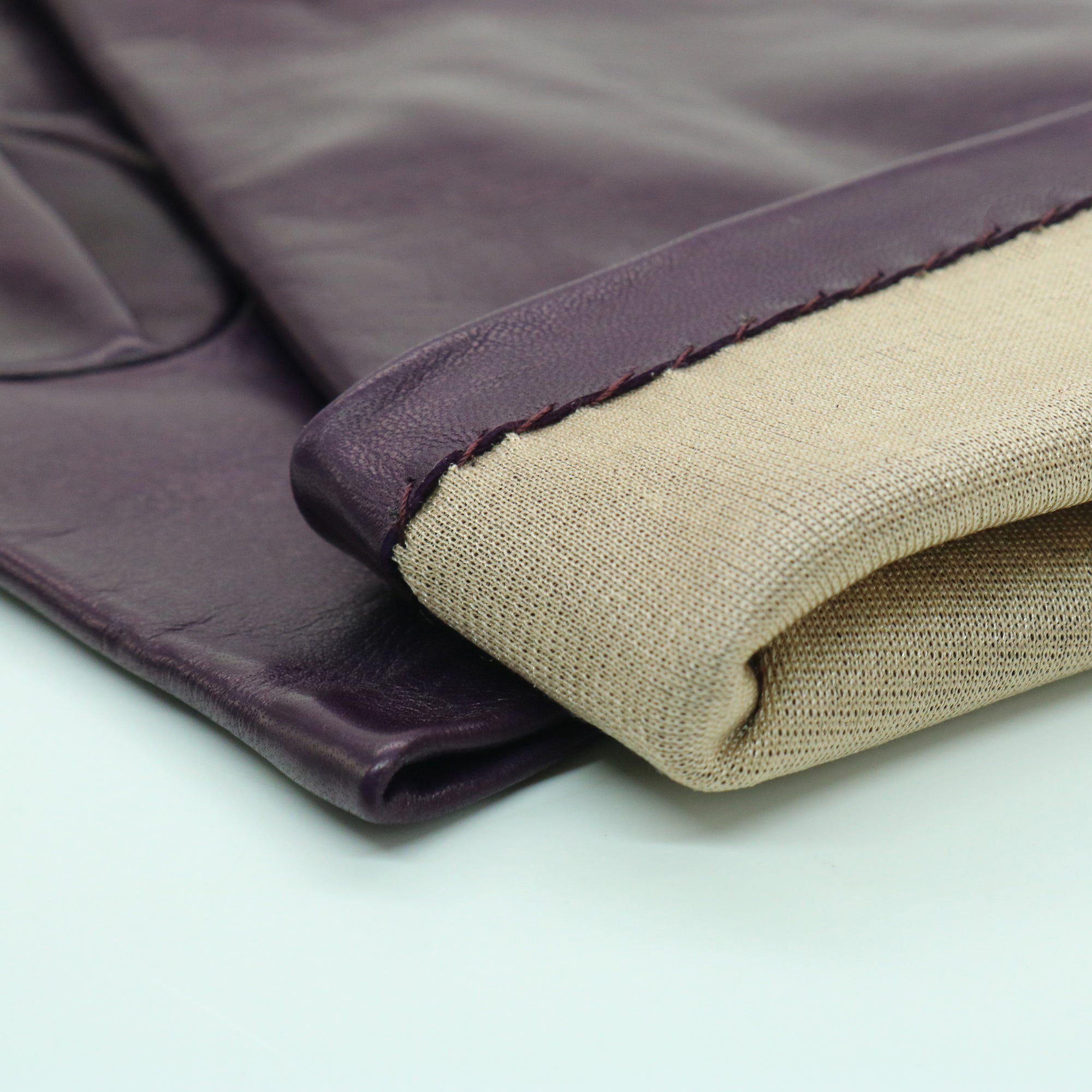 Womens | Silk Lined Leather Gloves | Dark Currant