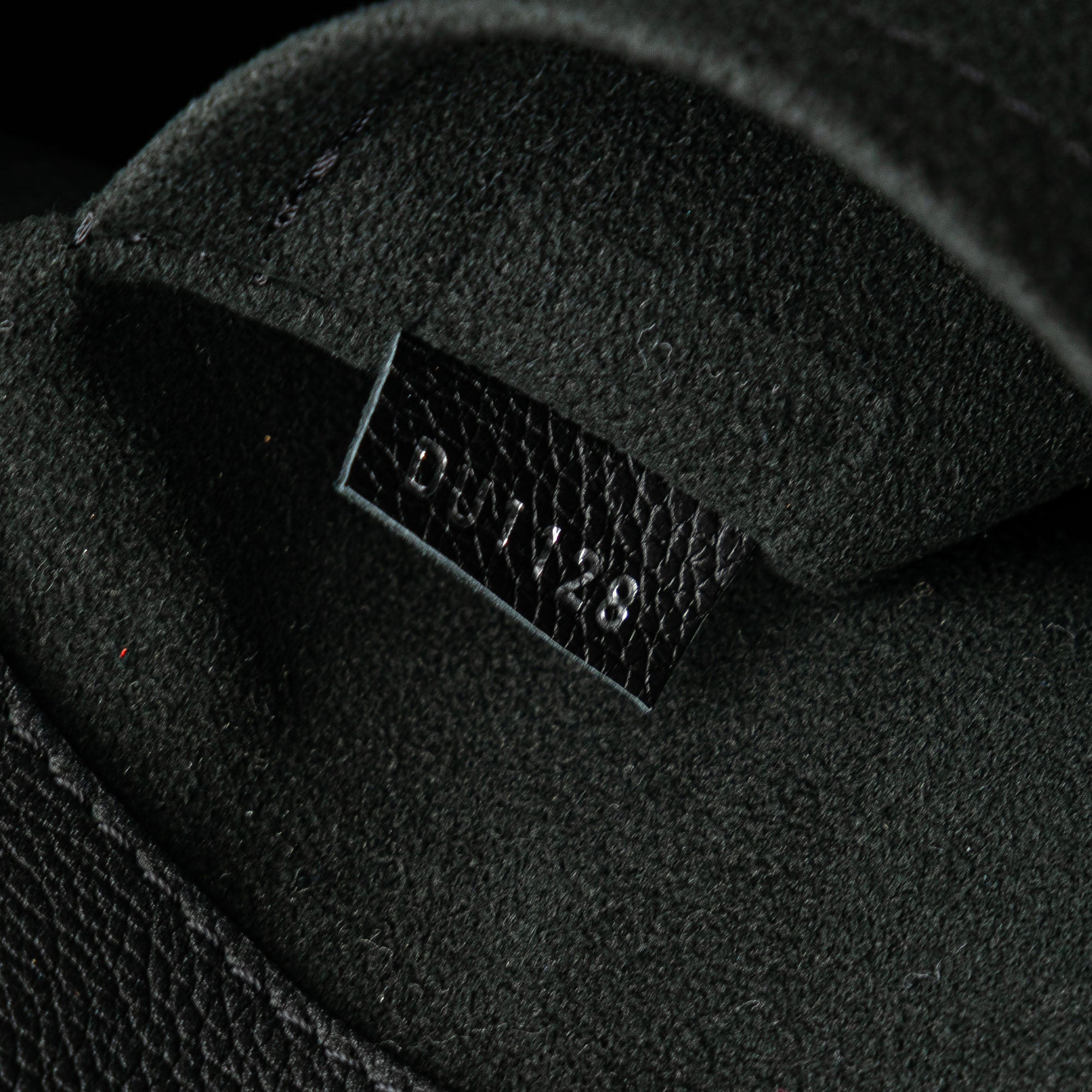 Louis Vuitton | Pre-Owned Taurillon Lockme Backpack | Black